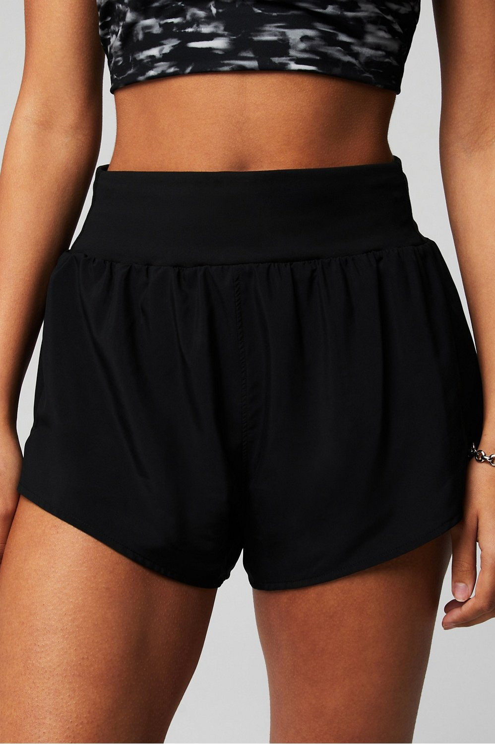 Sun Chaser Short 3" | Fabletics