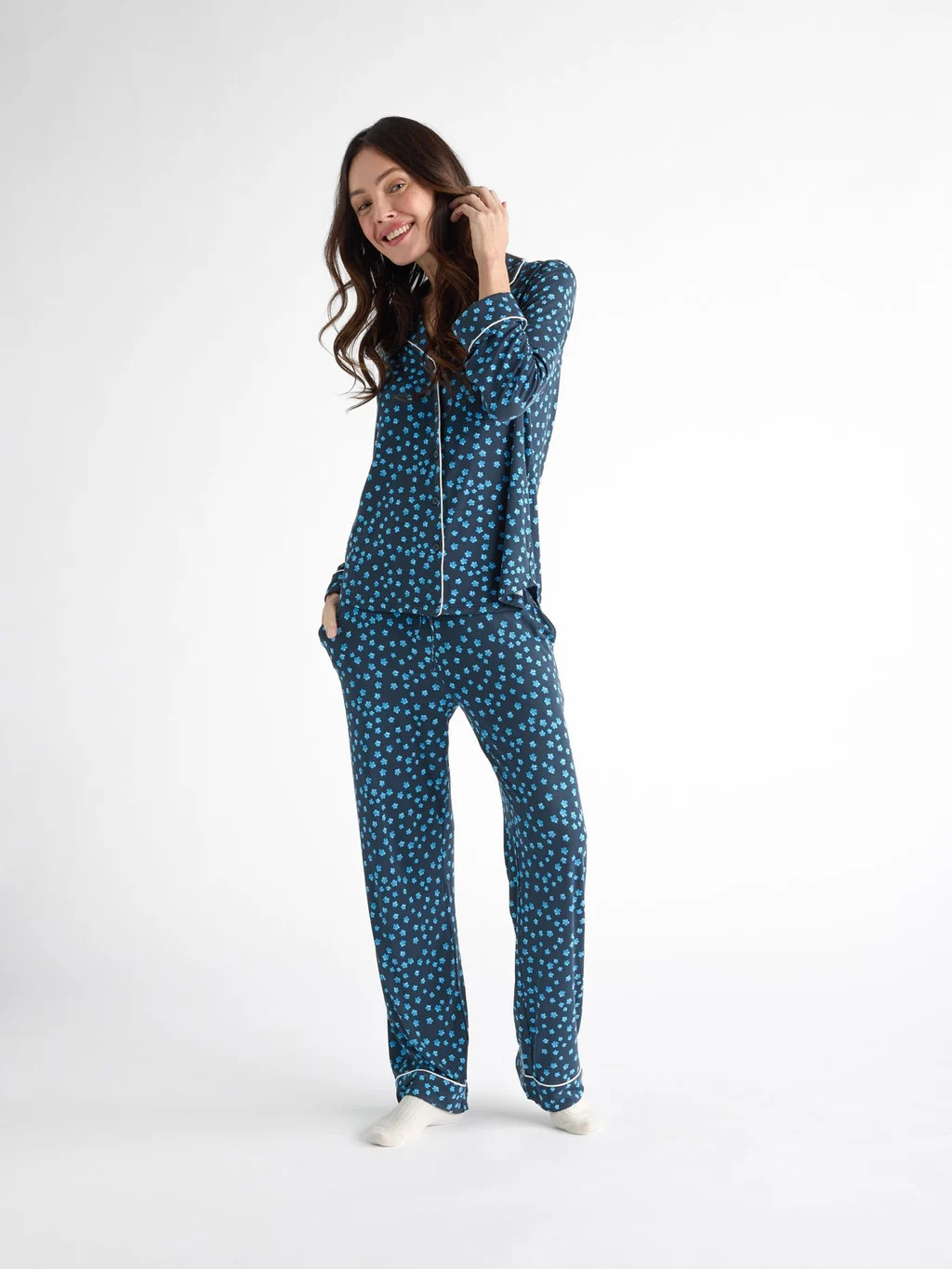 Women's Bamboo Stretch-Knit Long Sleeve Pajama Set | Cozy Earth