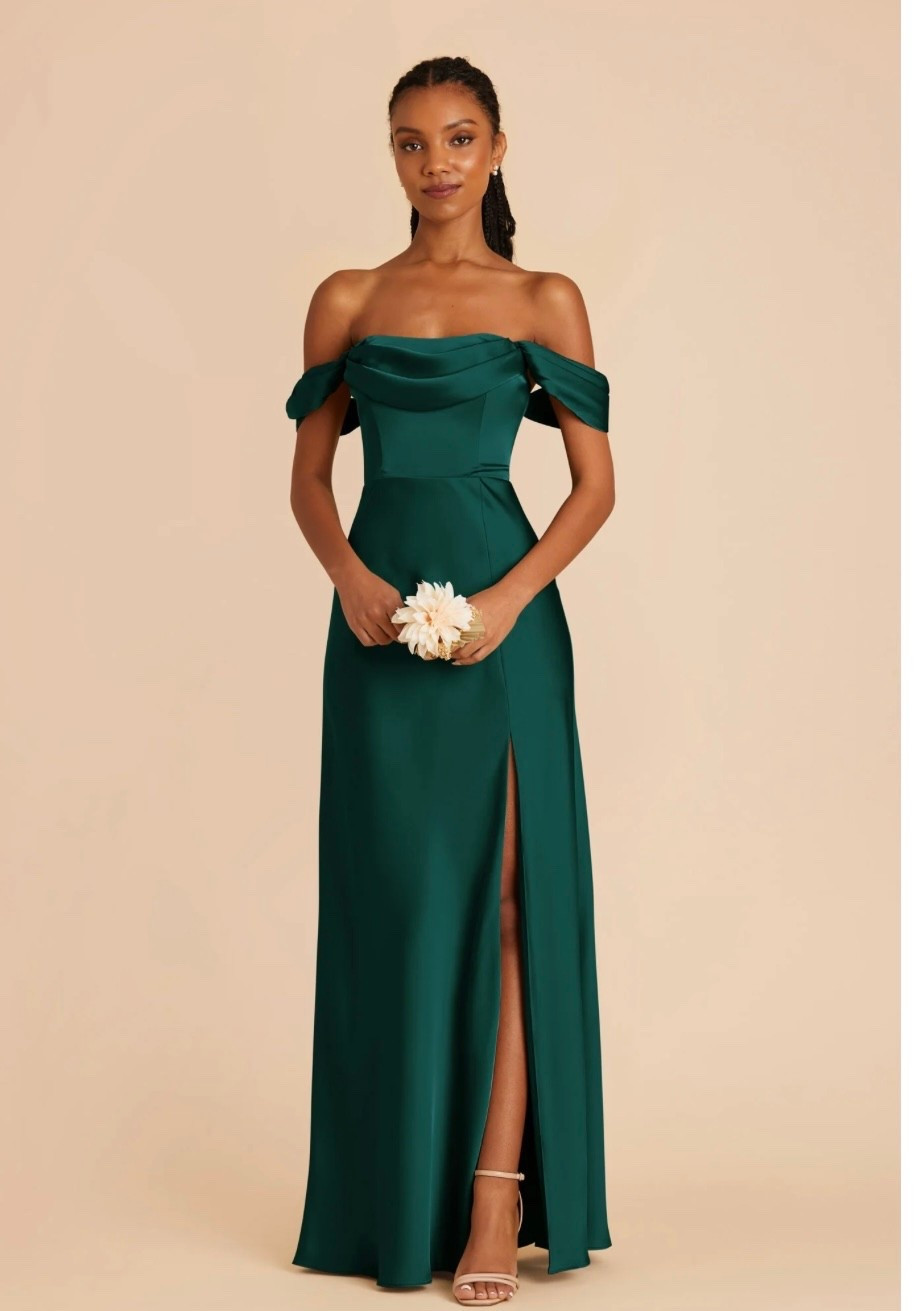 Bridesmaid dress! This emerald green is so enchanting and I love the off the shoulder look  