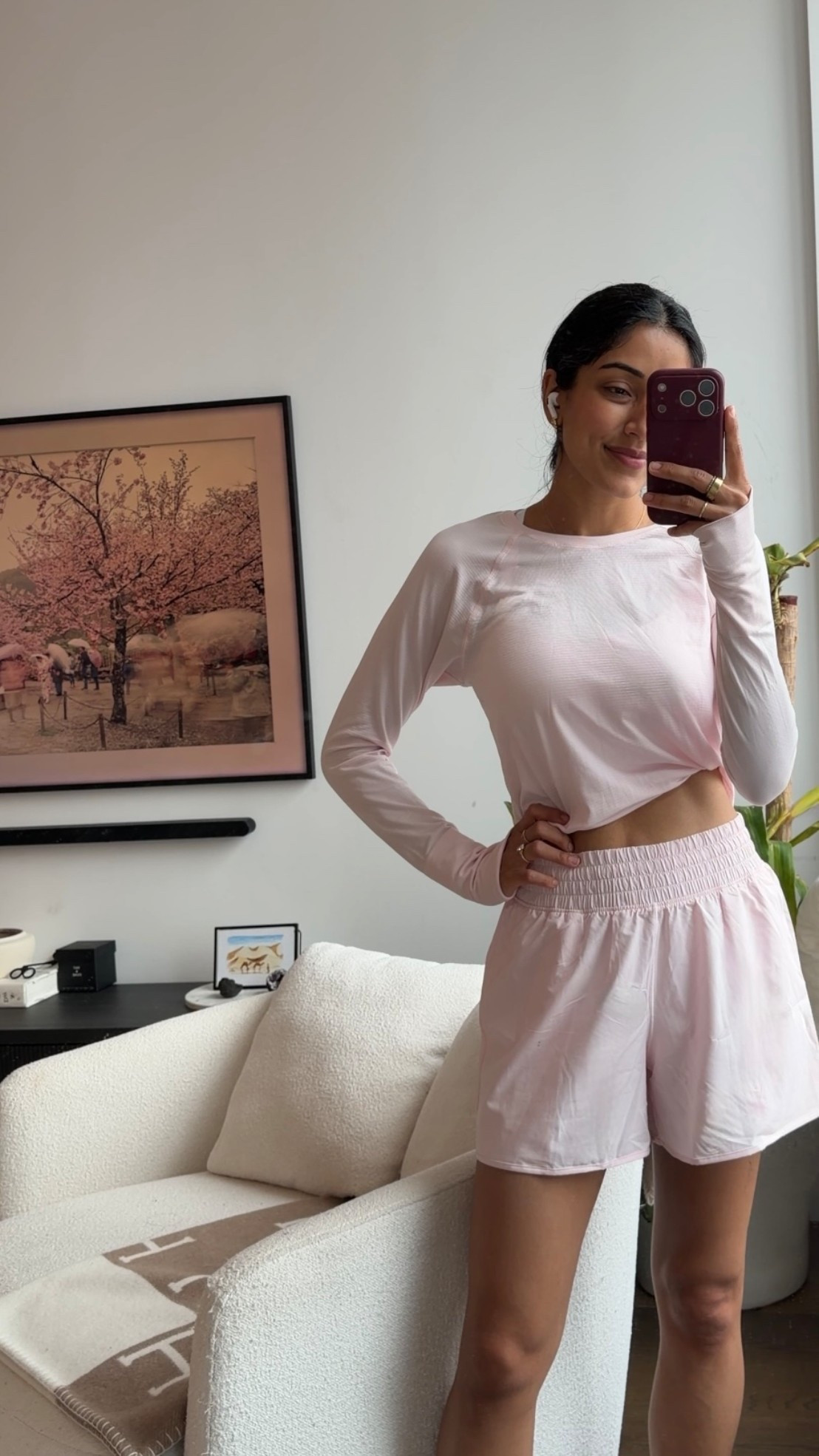 What I’m wearing for my workout today 🌷love this color for spring @Aerie 