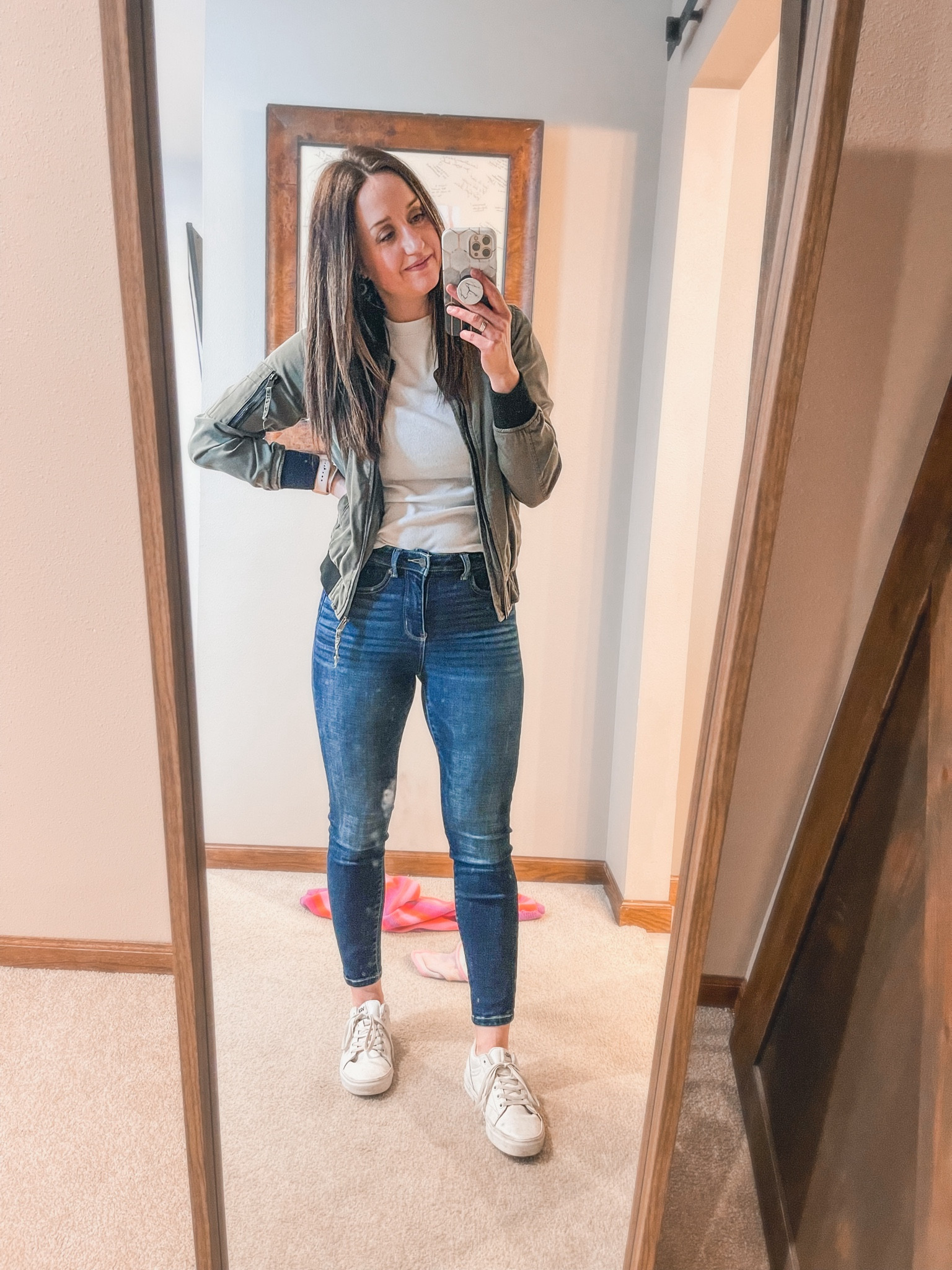 The best pair of jeans with tummy control! Wearing a 26.