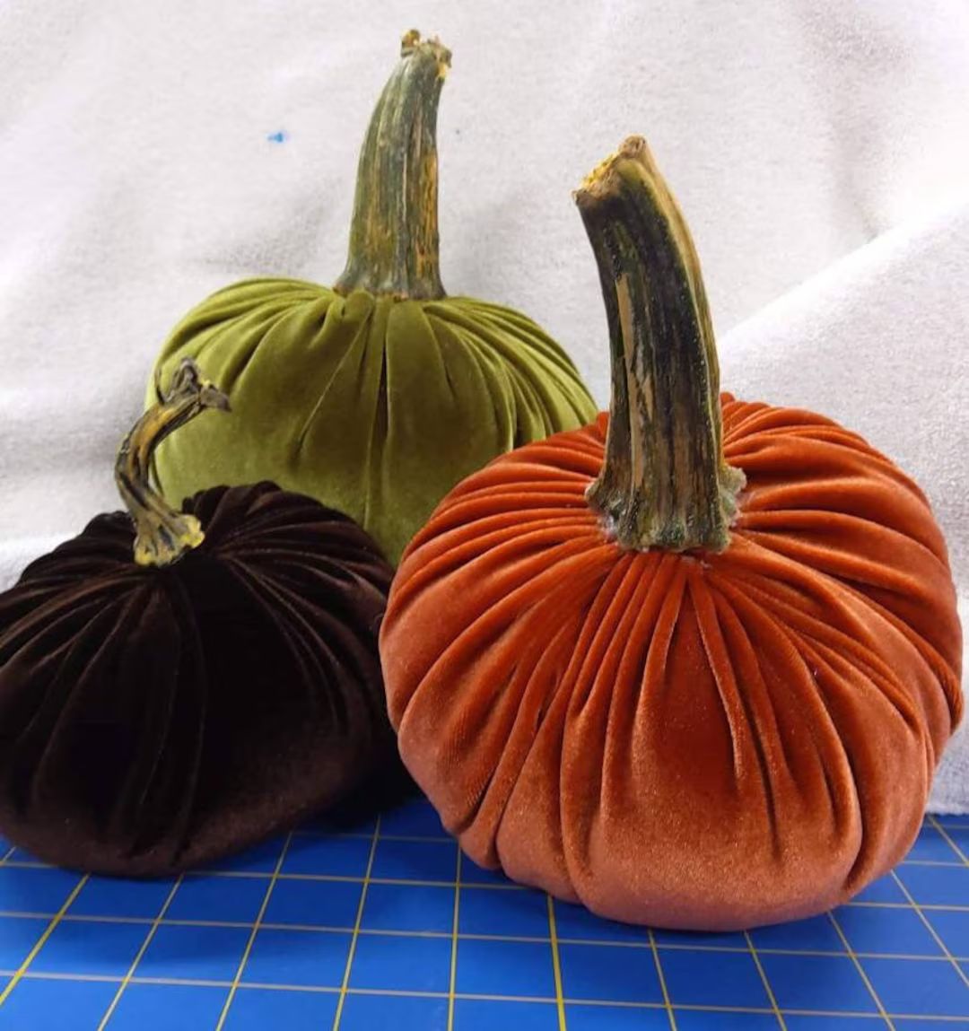 BEST SELLER Set of 3 Velvet Pumpkins, Wreath Attachment, Centerpiece Embellishment, Table Decorat... | Etsy (US)