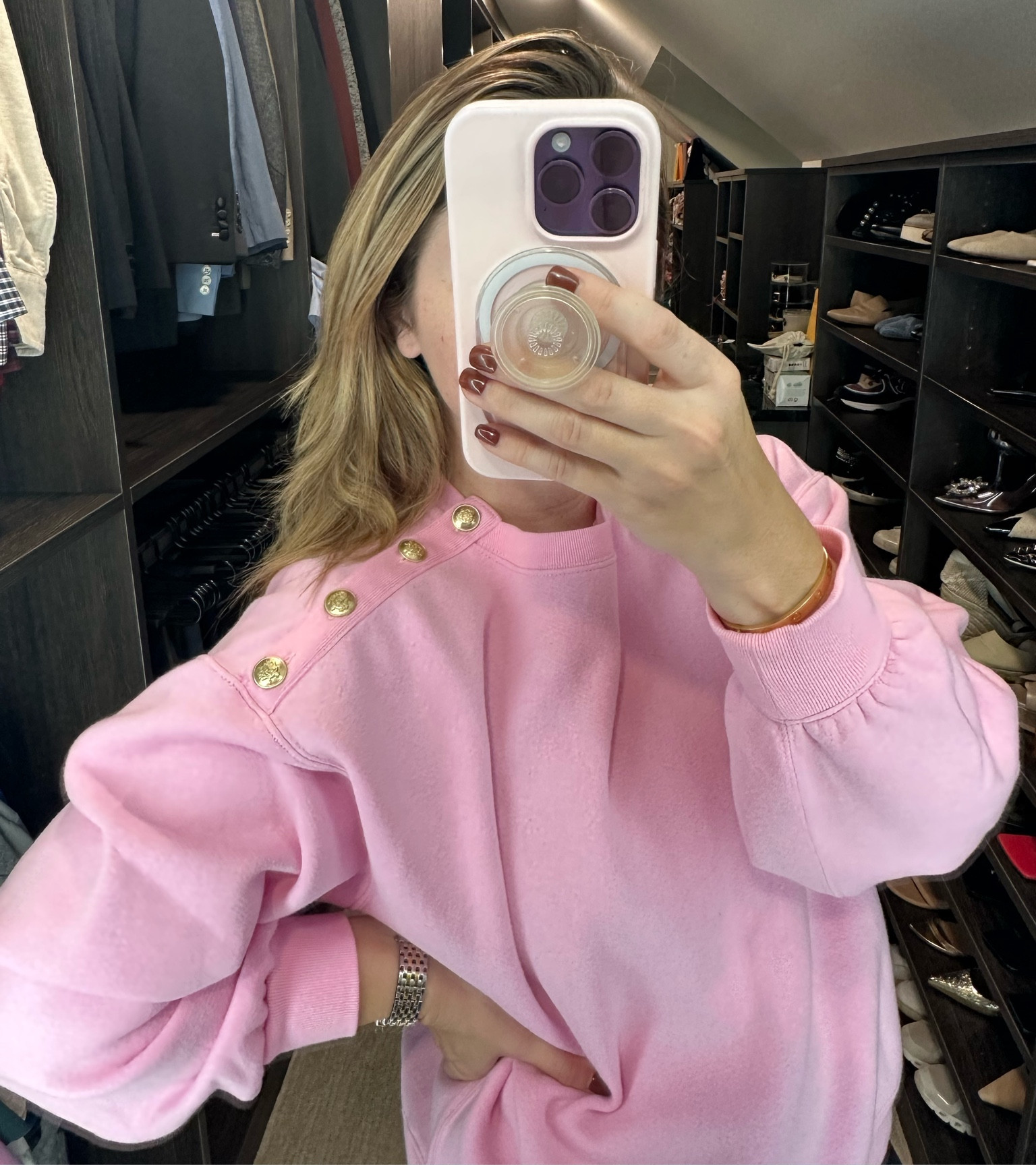 I’m not saying I walked into #jcrew because of Jenna Lyons but…I walked into JCrew because of #jennalyons 

#LTKSeasonal #LTKsalealert #LTKstyletip