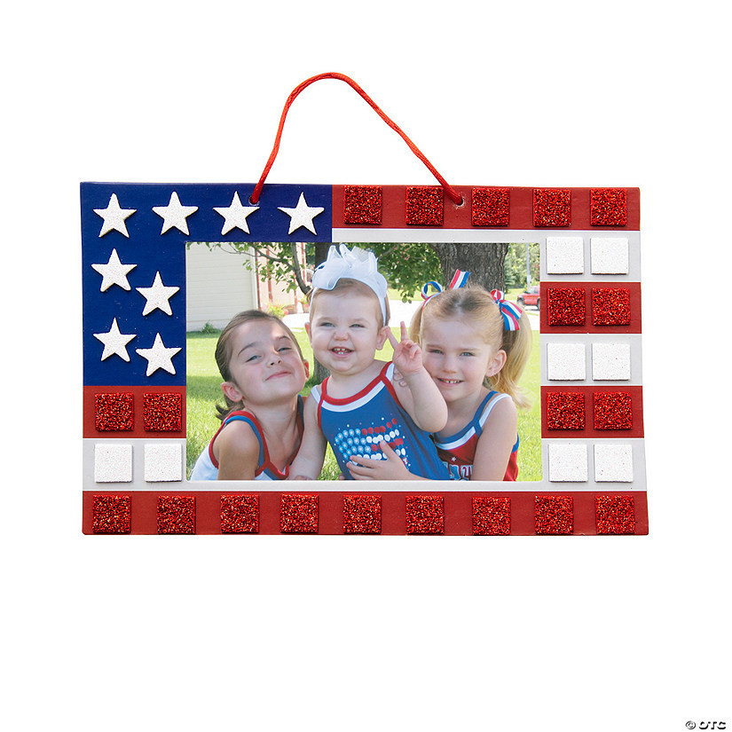 Mosaic Patriotic Flag Picture Frame Sign Craft Kit- Makes 12 | Oriental Trading Company