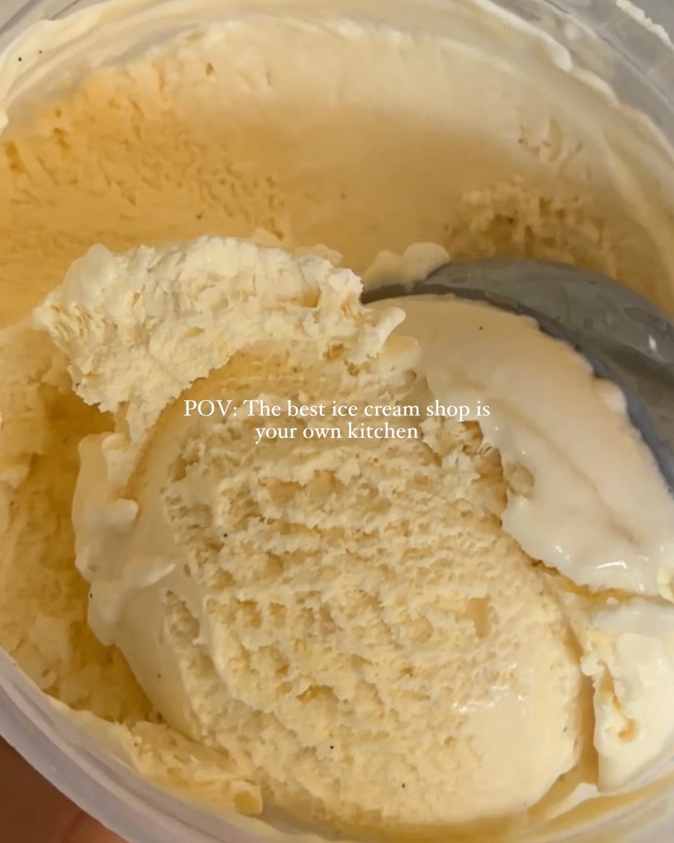 Ice cream at home! So easy and delicious we’ve been making it non stop 🌟

#icecream #homemadeicecream #summertreat #bresheppard #kitchenaid