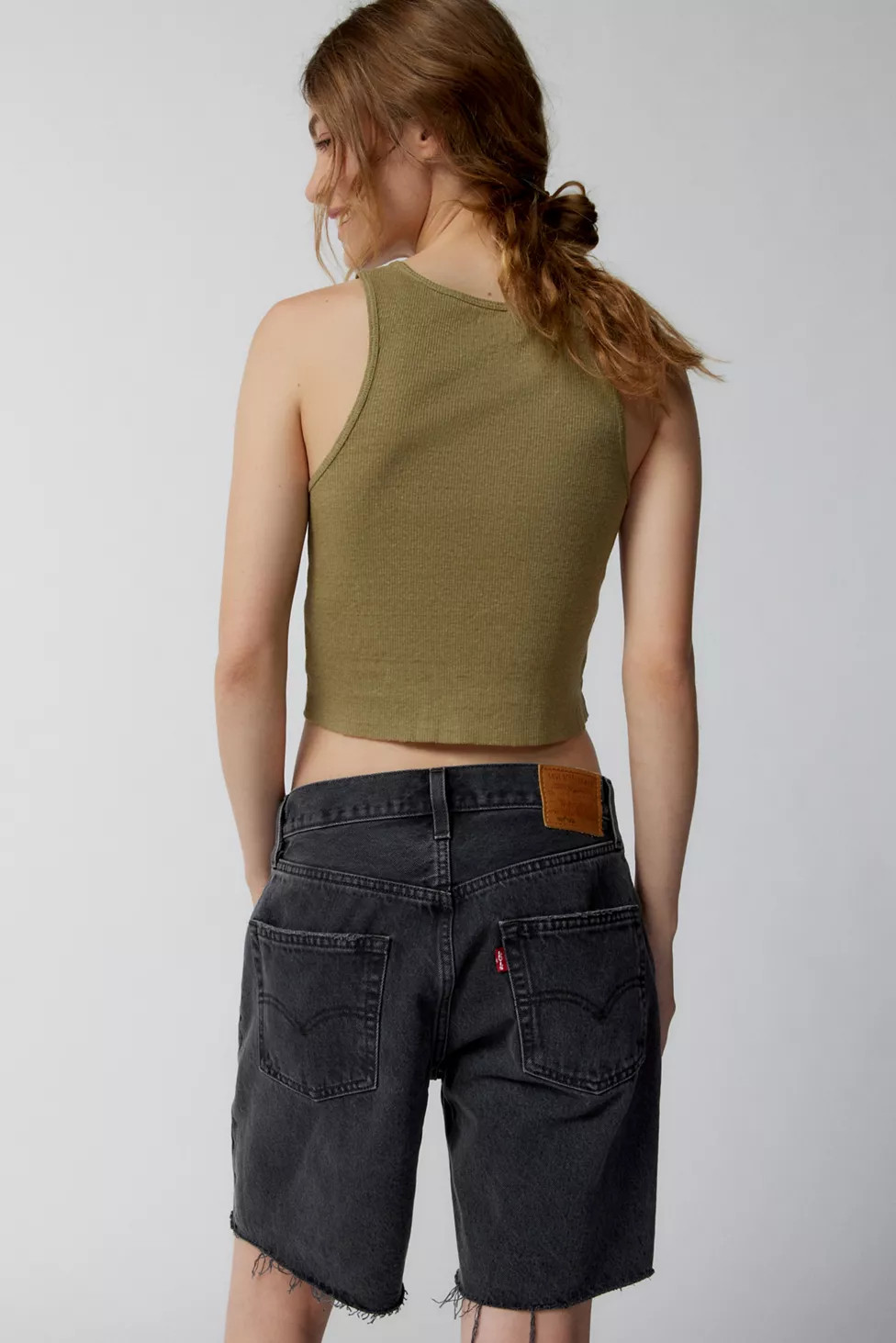 Levi’s® 501 ‘90s Cutoff Denim Short | Urban Outfitters (US and RoW)