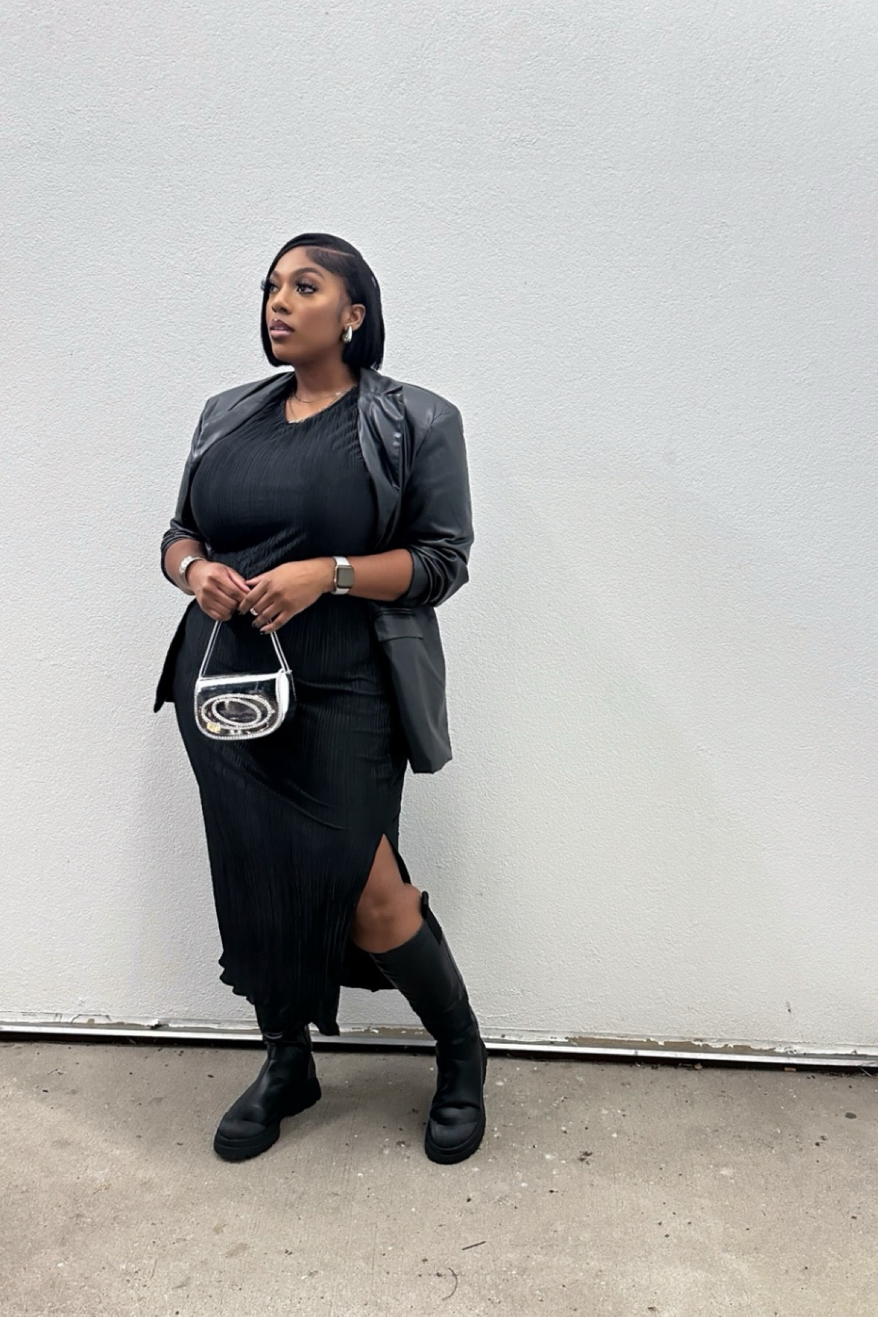 Black on black..
Boots from EGO, I've had it for a while. Listed some alternatives.

#LTKHoliday #LTKplussize #LTKstyletip