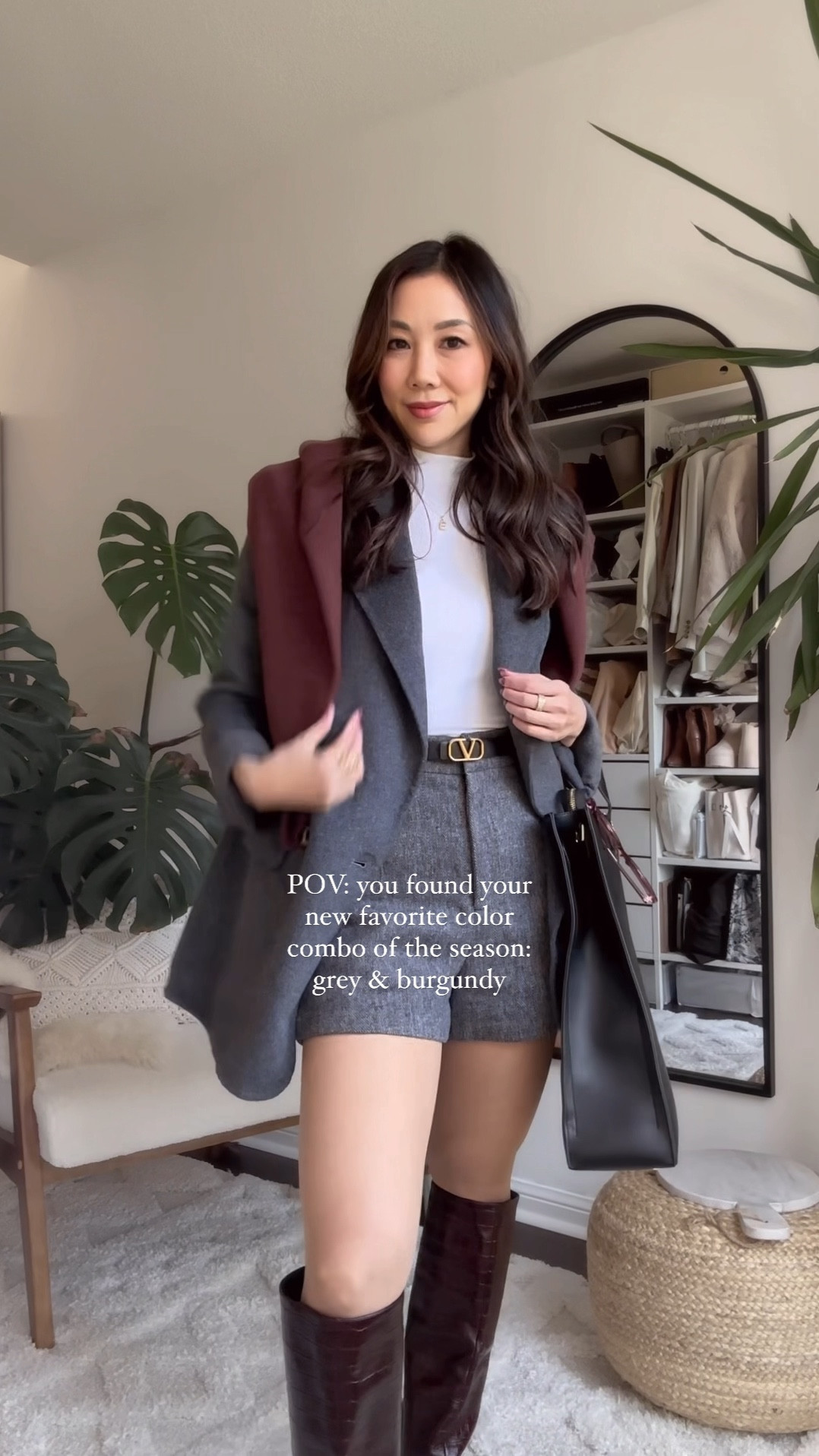 Bringing workwear vibes to the weekend—blazer, shorts, and a pop of burgundy for that perfect mix of chic and bold 🔥 #OOTD #EffortlessStyle #BurgundyAccents

#LTKStyleTip #LTKWorkwear #LTKVideo