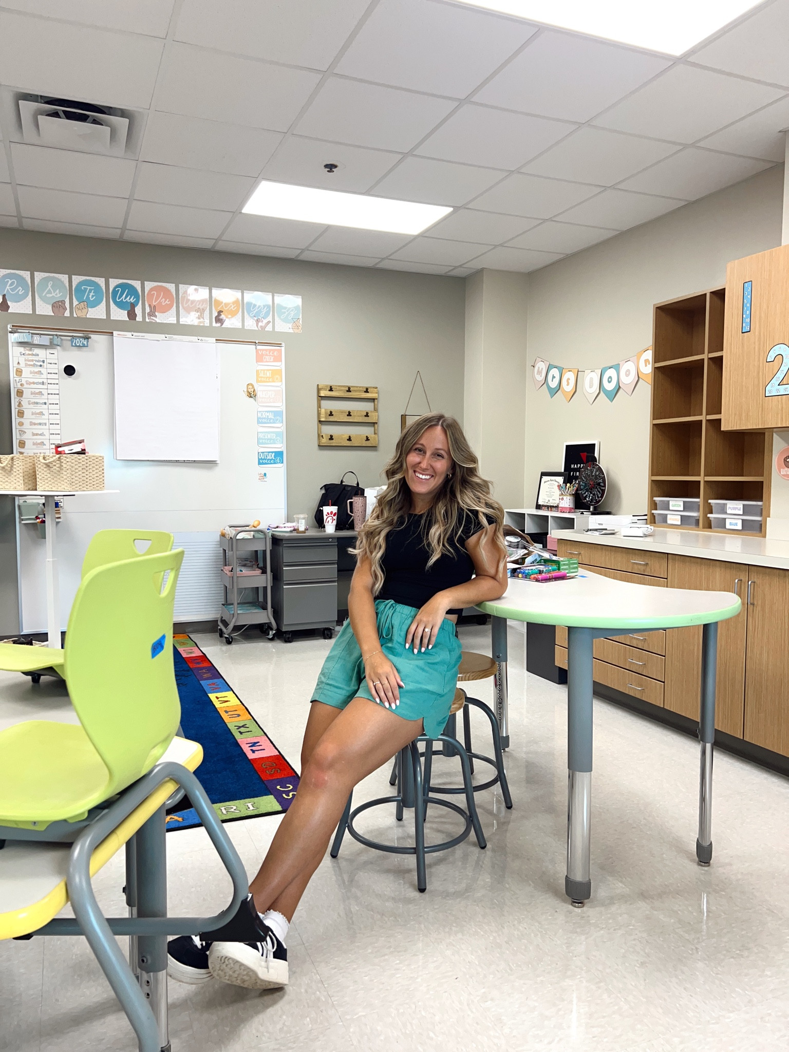 Classroom setup outfit 🖤

#LTKBacktoSchool #LTKStyleTip