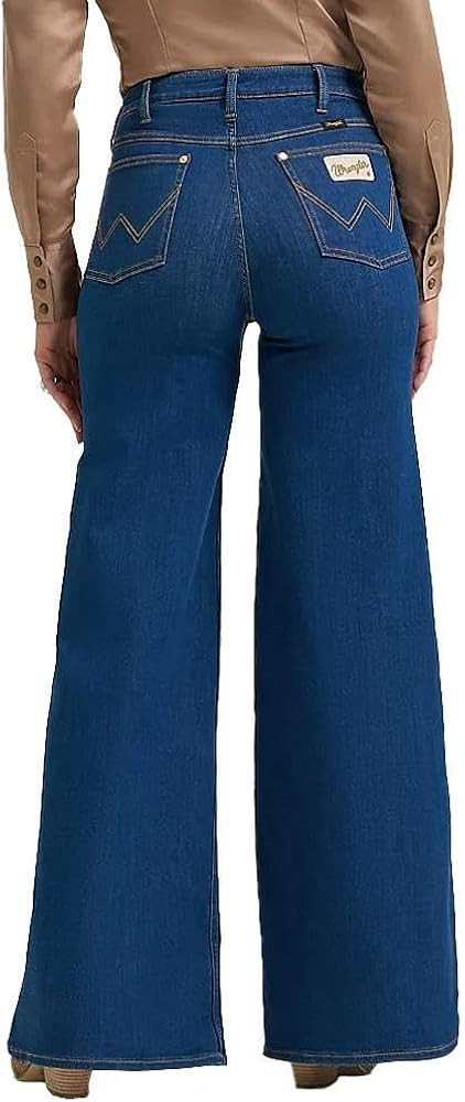 Wrangler Women's Lainey Wilson Cheeky Wide Leg Jeans | Amazon (US)