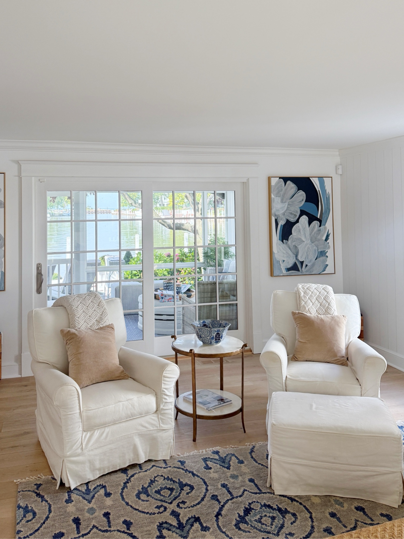 Switched out some new pillows at our lake house for the fall! 🍂



#LTKFallSale #LTKSeasonal #LTKHome