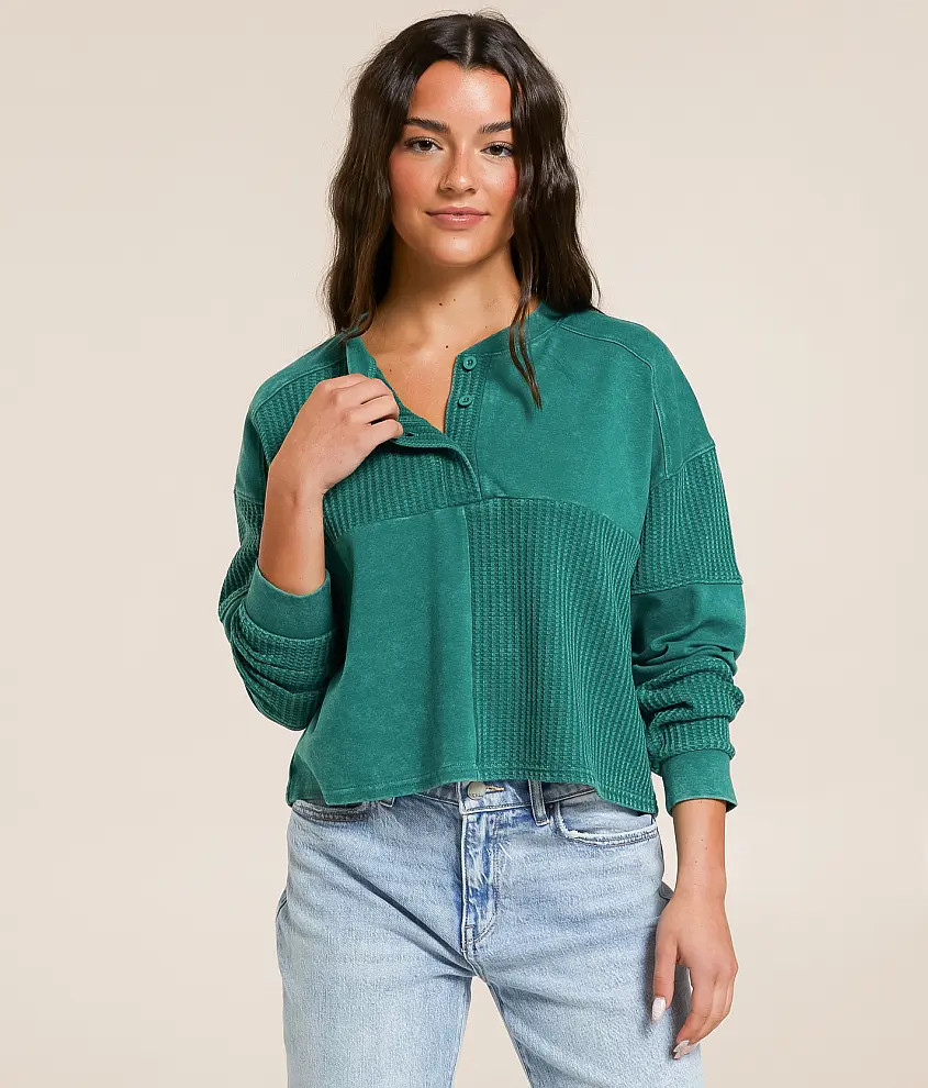 Pieced Henley | Buckle