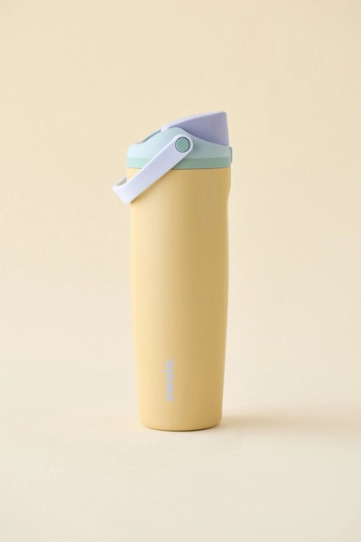 Owala FreeSip\u00ae Sway 30 oz Water Bottle | Urban Outfitters (US and RoW)