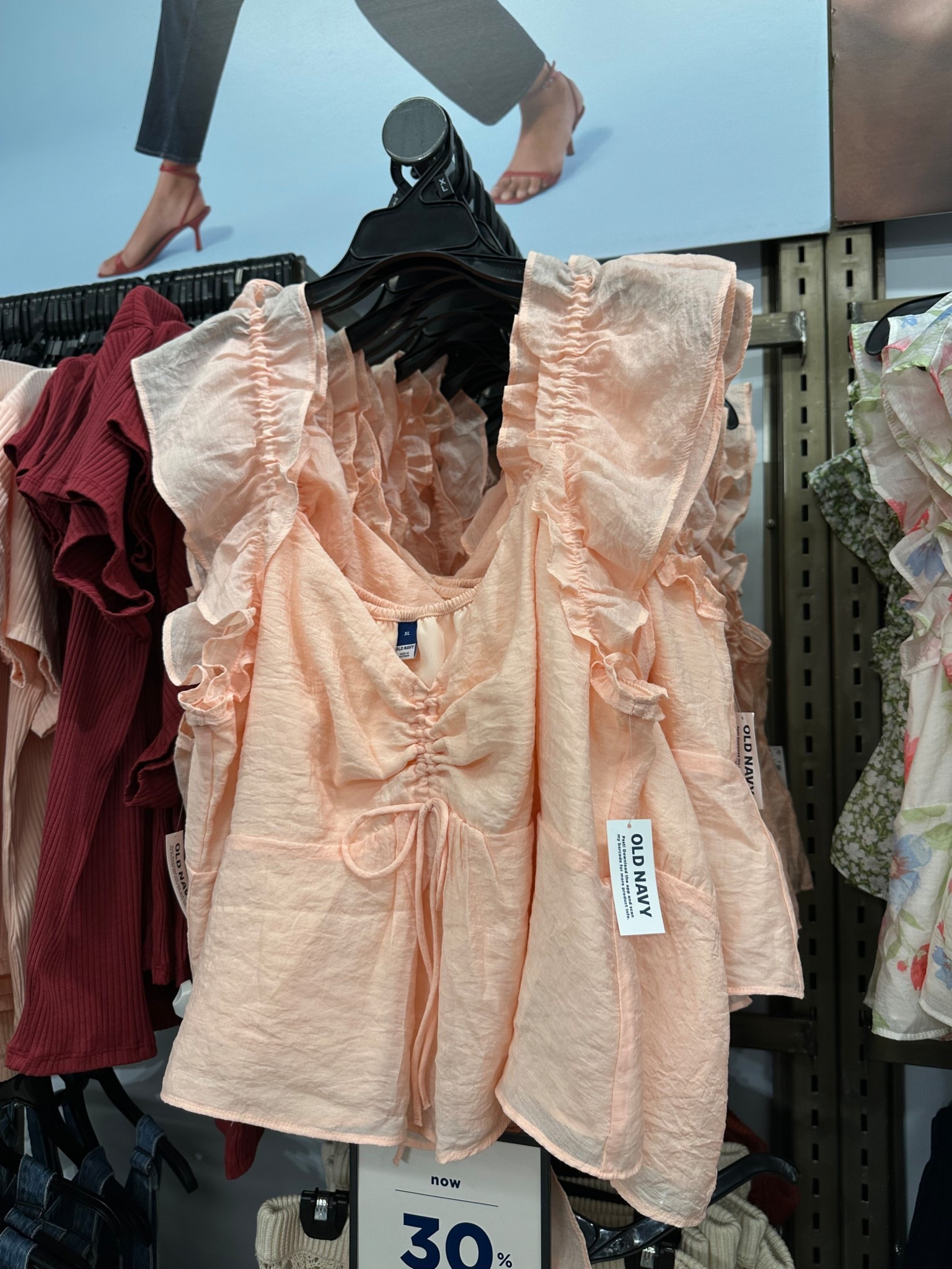 top is 40% off today!!

#LTKSaleAlert