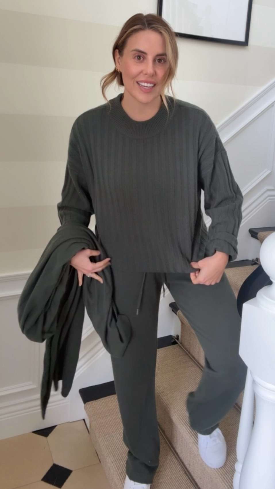 Affordable cashmere for international or long haul flights! This is my favorite matching set! Cashmere sweats, a matching sweater, and an oversized wrap scarf. Comes in lots of colors! Seriously the most cozy outfit and looks great layered under a trench. 

#LTKStyleTip #LTKTravel #LTKFindsUnder100