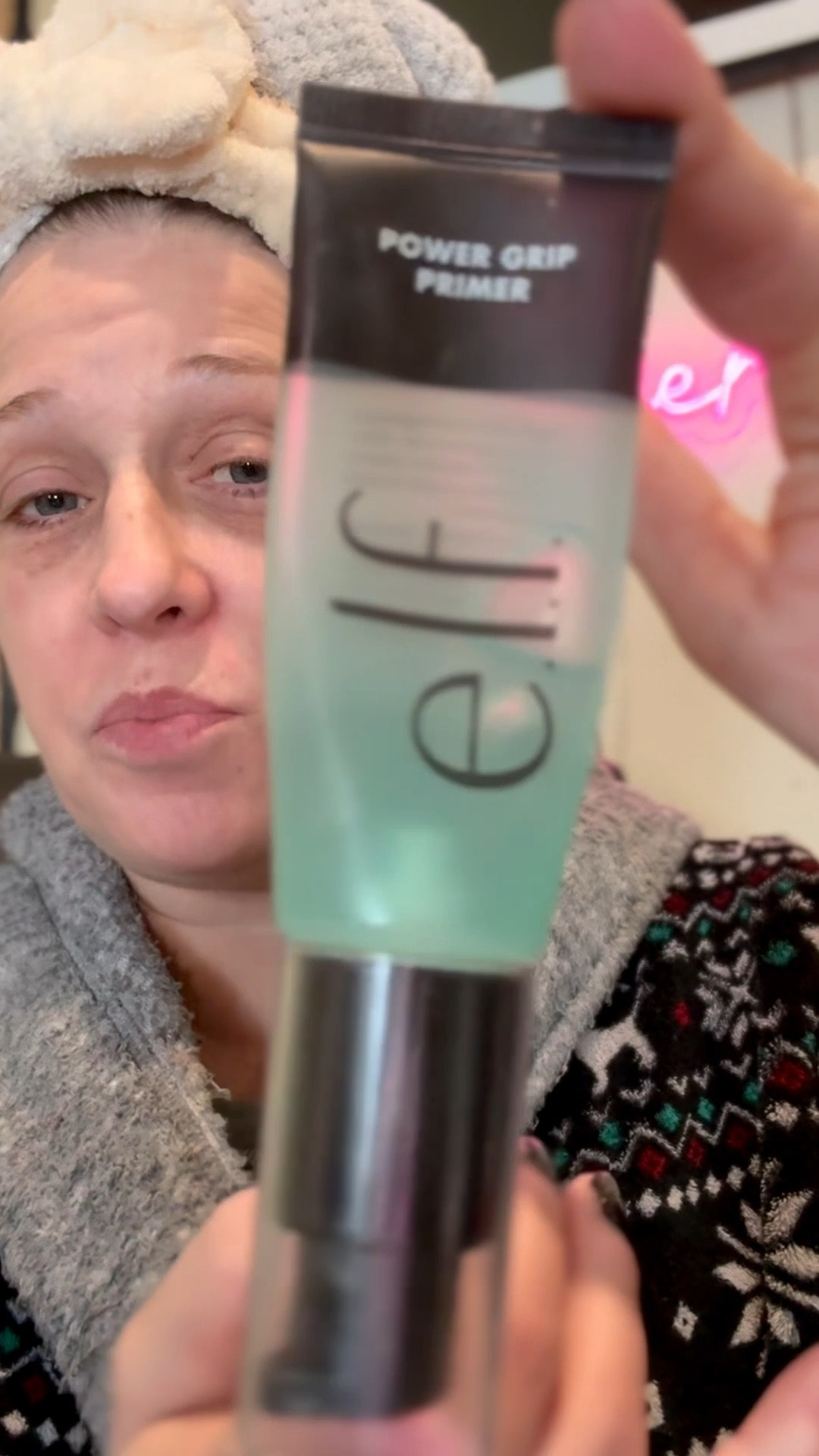 💄 Makeup Monday: Cult Favorite Edition
By popular demand, today I’m testing the viral e.l.f. Cosmetics Power Grip Primer.
For Makeup Mondays, I’m starting something new—trying requested cult favorites and showing how they actually perform on 50-year-old skin. The big question: Are they mature-skin approved?
Well… this one is. ✔️
Now I’ll be honest—it’s not my everyday light makeup primer. But when I need my makeup to stay put all day for special events, photoshoots, or long wear, this one is my GOAT. The grip is real and it keeps everything locked in.
So… was the anticipation worth it? I’d say yes.
Stay tuned because we’re putting more cult favorites to the mature skin test. 👀
#MakeupMonday #CultFavorite #ElfCosmetics #MatureSkinMakeup #BeautyOver40 #Over50Beauty 

#LTKOver40 #LTKgrwm #LTKBeauty