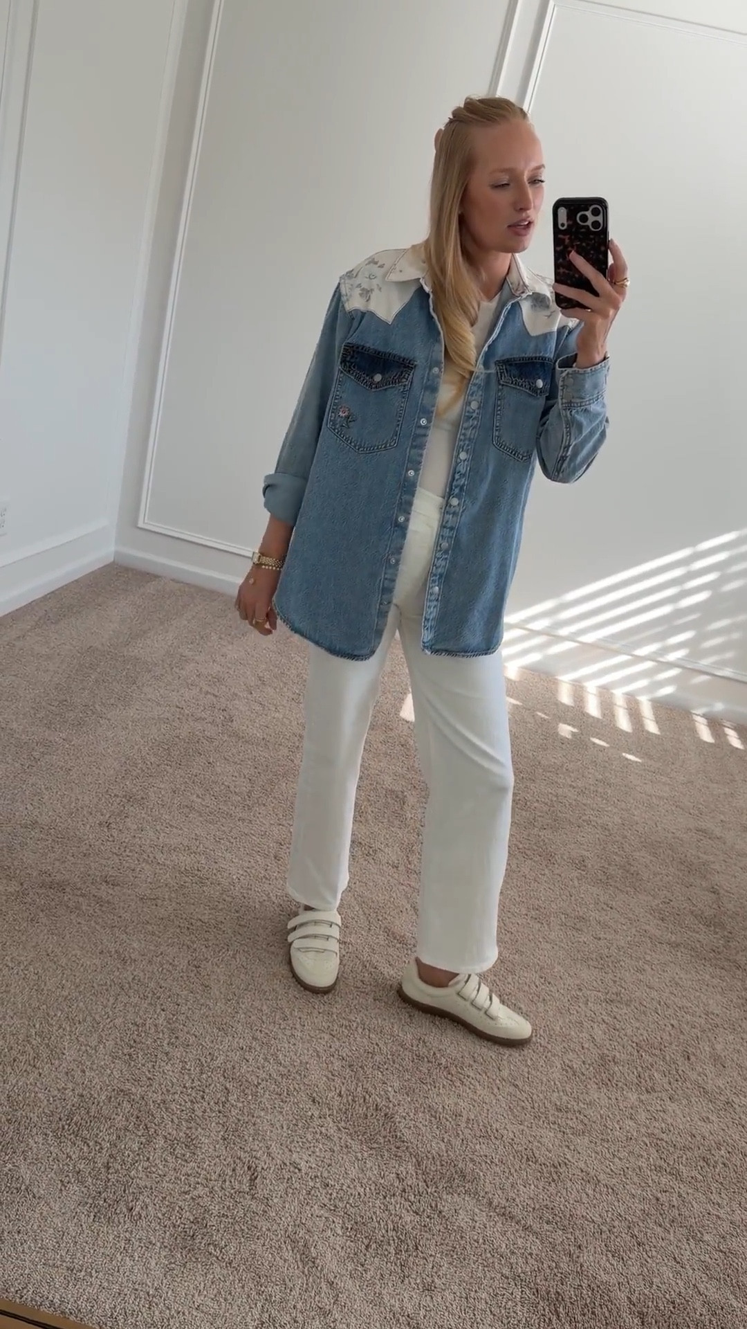 Cute and casual winter to spring outfit! Wearing a 27 in the white jeans and a small in the tops. Sneakers are TTS

#LTKmomlife