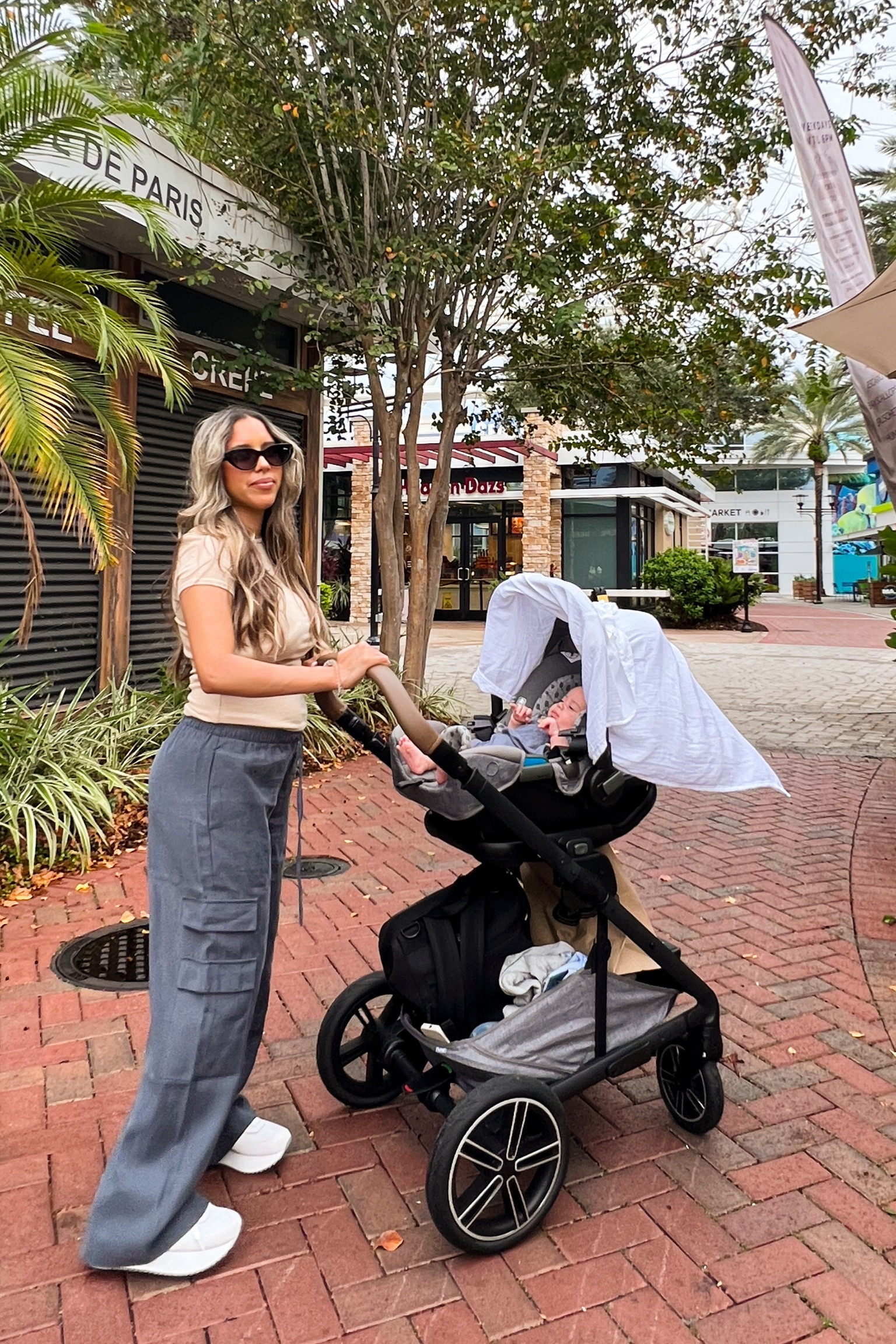 Mom fit ✨ 10 weeks post partum & feeling great 

#LTKBaby #LTKFallSale #LTKU