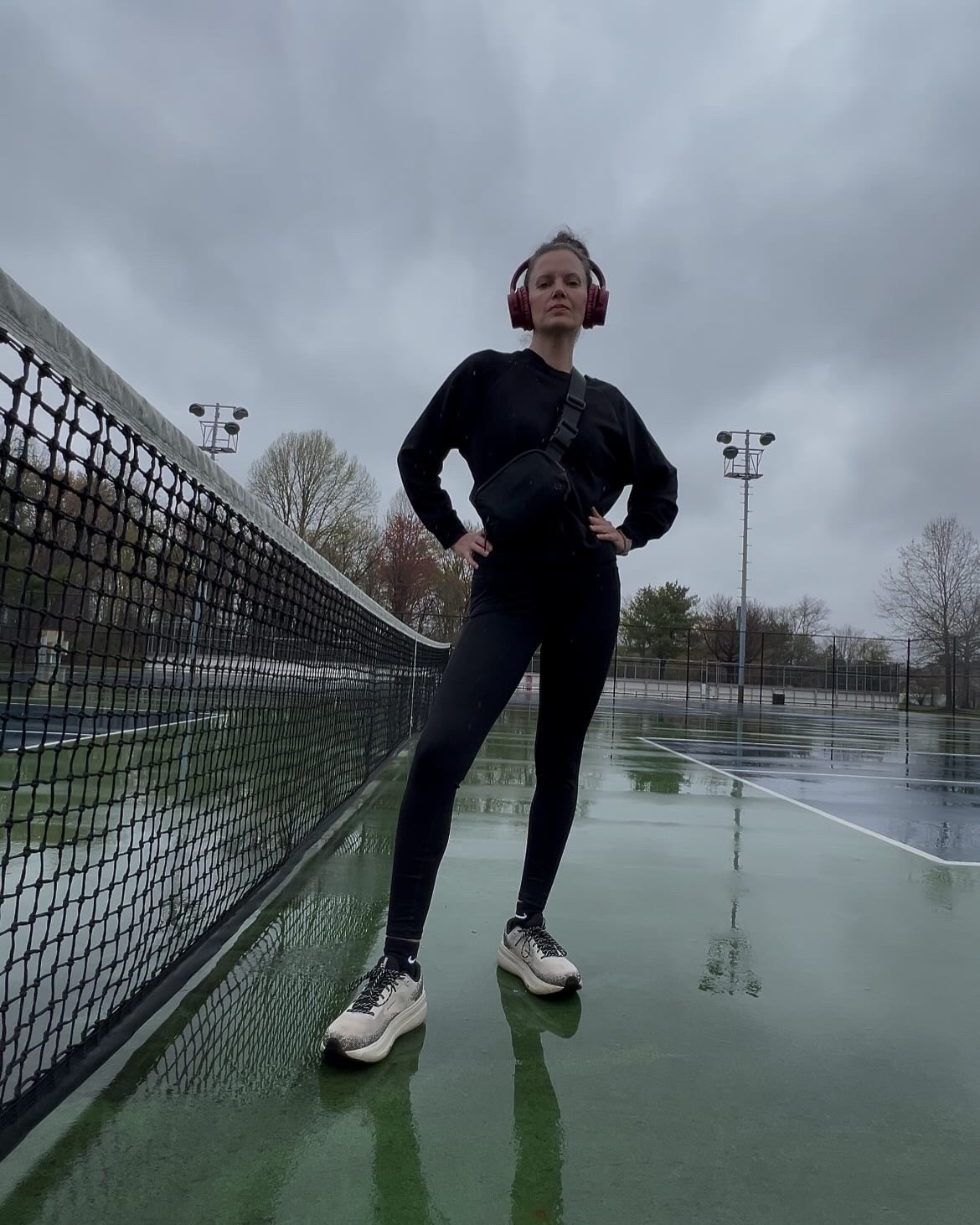 Athletic wear outfits 
Athleisure clothing 
Running shoes 
Black leggings 
Lulu lemon belt bag
Brooks running sneakers 
Bluetooth headphones 
Gym clothes 
Gym outfits 
Athletic clothes 
Everyday casual clothing 
All black outfit 