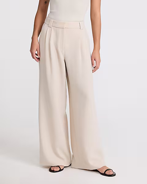 High Waisted Relaxed Trouser | Express