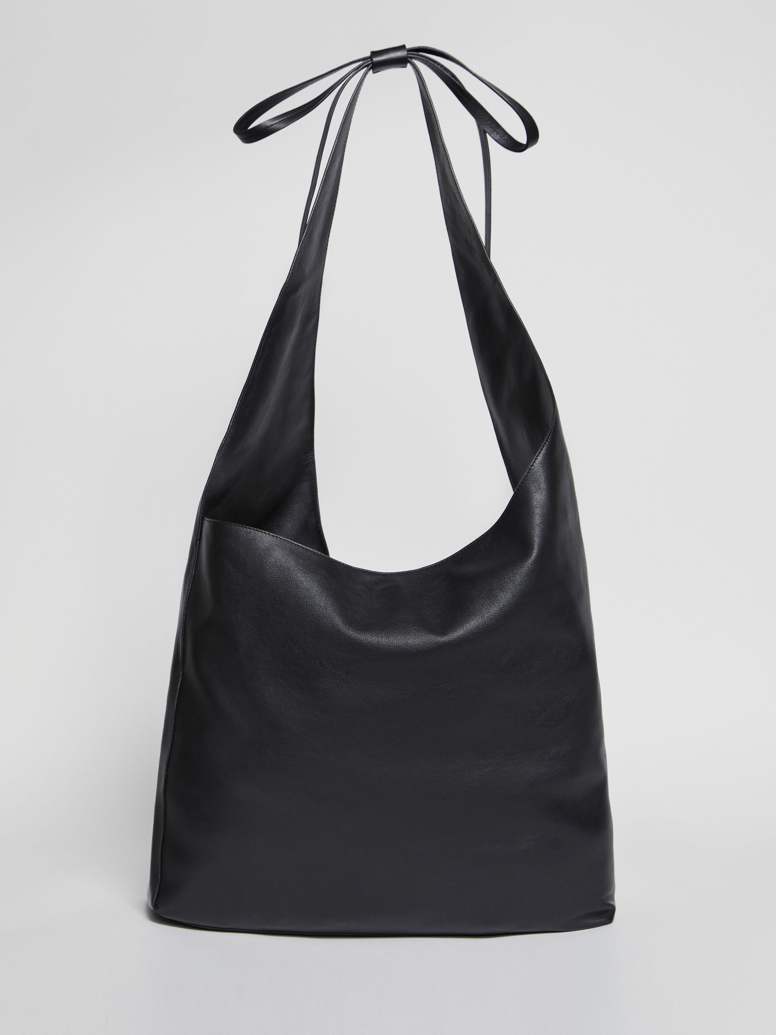 Oversized Vittoria Tote | Reformation (Global)