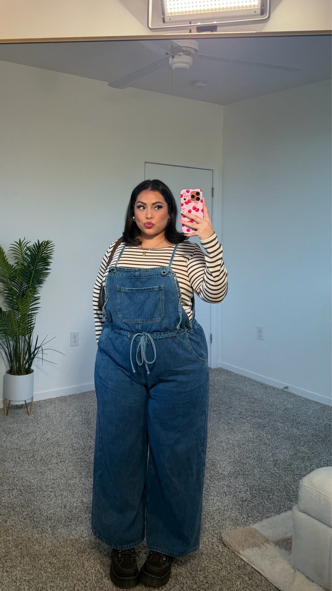 fall outfit idea🍂 wearing a 1XL overalls

#LTKgrwm #LTKootd #LTKPlusSize