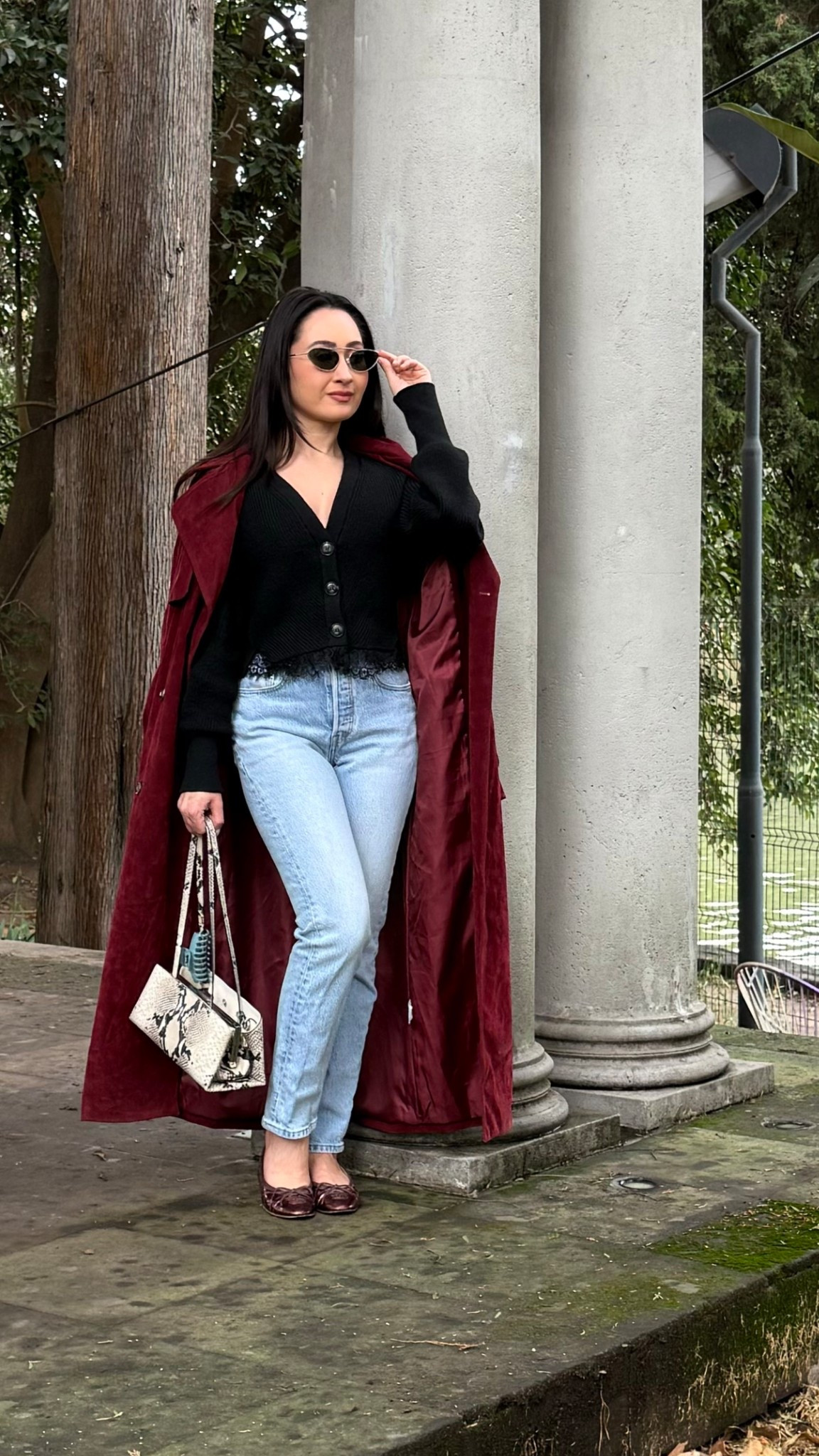Spring, but make it burgundy ❤️ a trench moment that does all the talking

#LTKSeasonal #LTKootd #LTKWorkwear