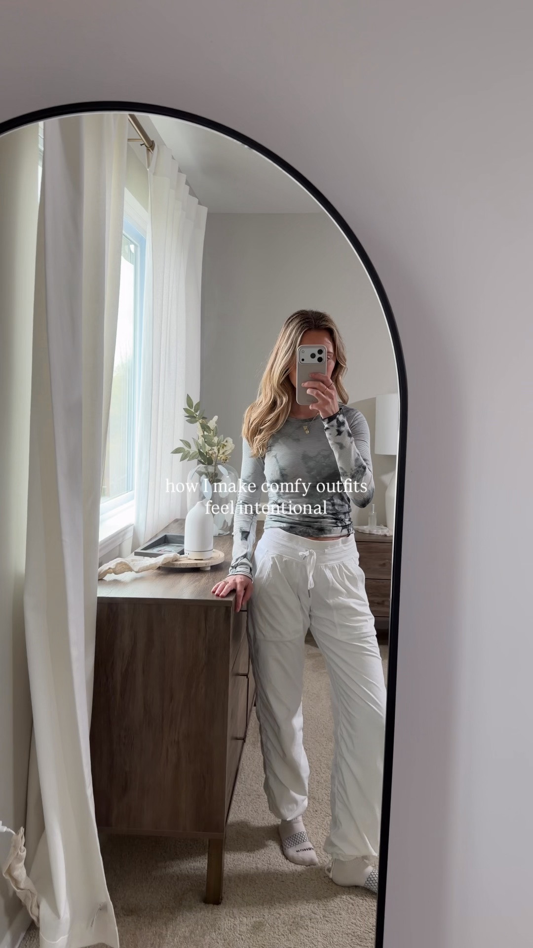 Wearing 4 in pants and top. Exact print of top is sold out but linked other colors below!