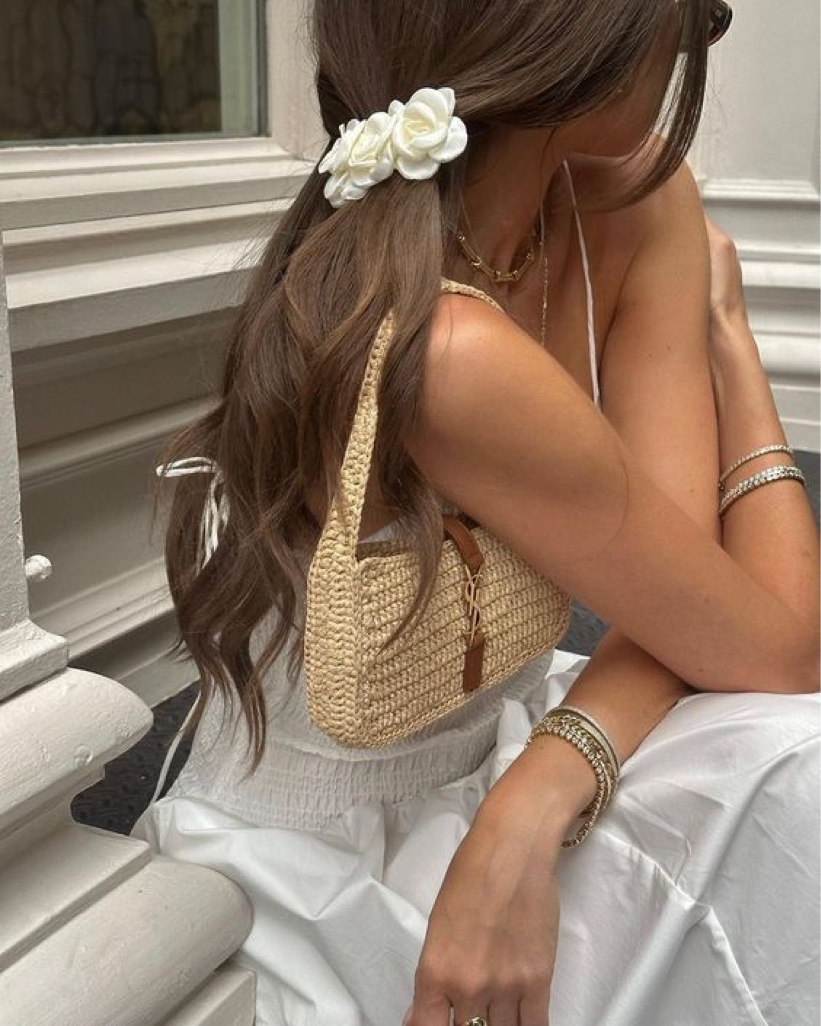 Vacation Bag 🌊🌴
Elevate your style with the Saint Laurent Le 5 à 7 Mini Hobo Bag in Raffia – the perfect blend of sophistication and summer chic. A must-have accessory for any fashion-forward wardrobe!