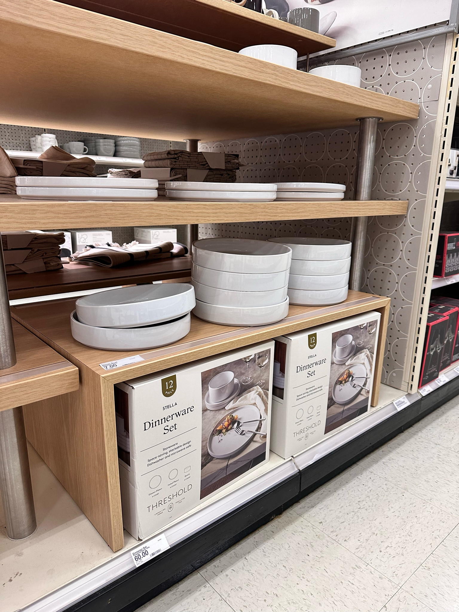 Dinnerware set 

#LTKhome