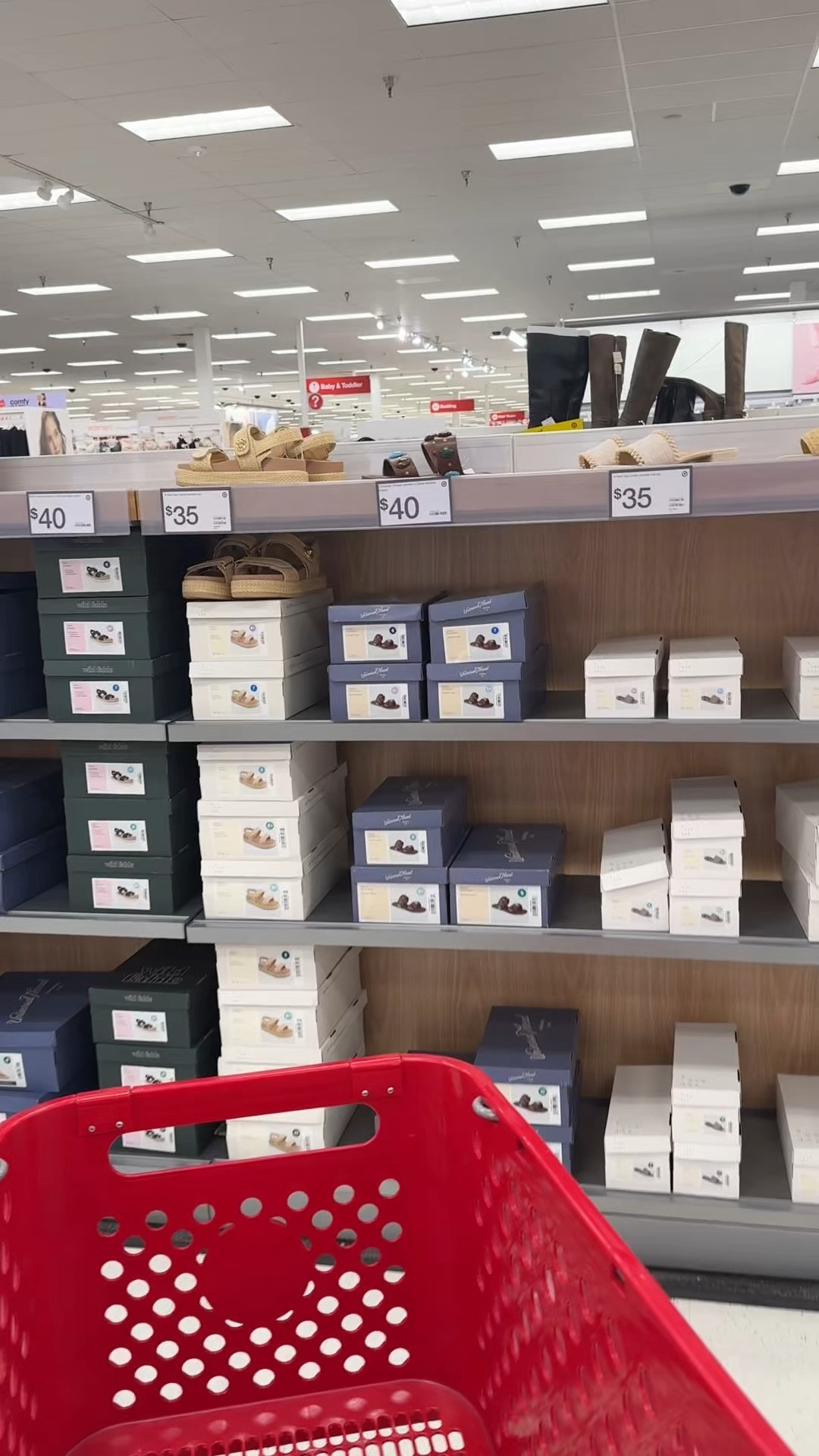 New Target sandals 💛 made with memory foam 

#LTKSeasonal #LTKgrwm #LTKootd