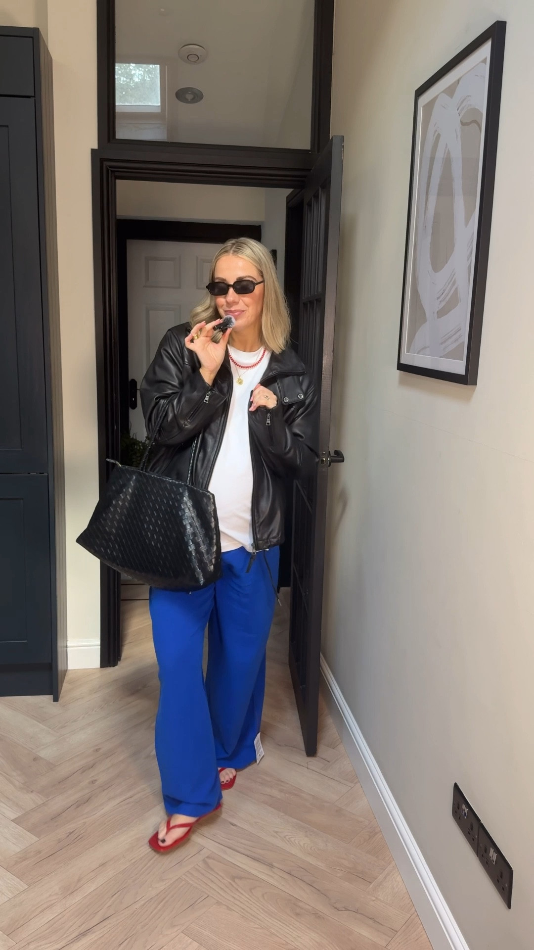 Cobalt blue trousers - that are bloat and bump friendly 💙 and also perfect for spring and summer! 

 

#LTKmaternity #LTKspring #LTKstyletip