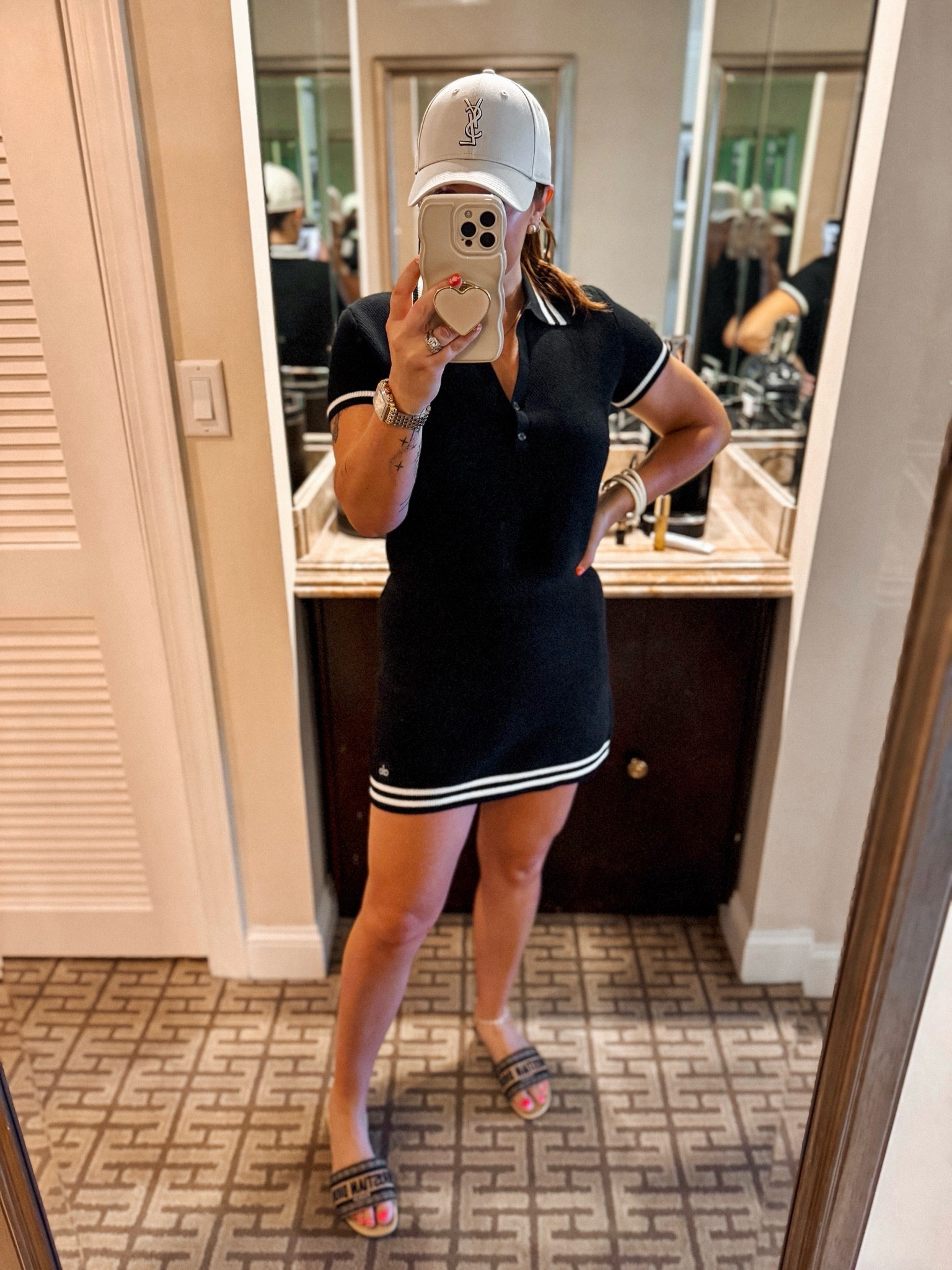 Love this Alo knit tennis set 🖤

#LTKActive #LTKTravel #LTKOver40