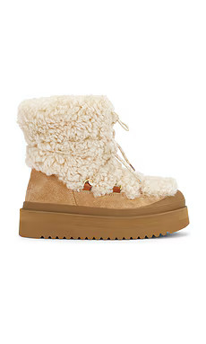 Tory Burch Mellow Shearling Boot in Buttermilk & Light Chestnut from Revolve.com | Revolve Clothing (Global)