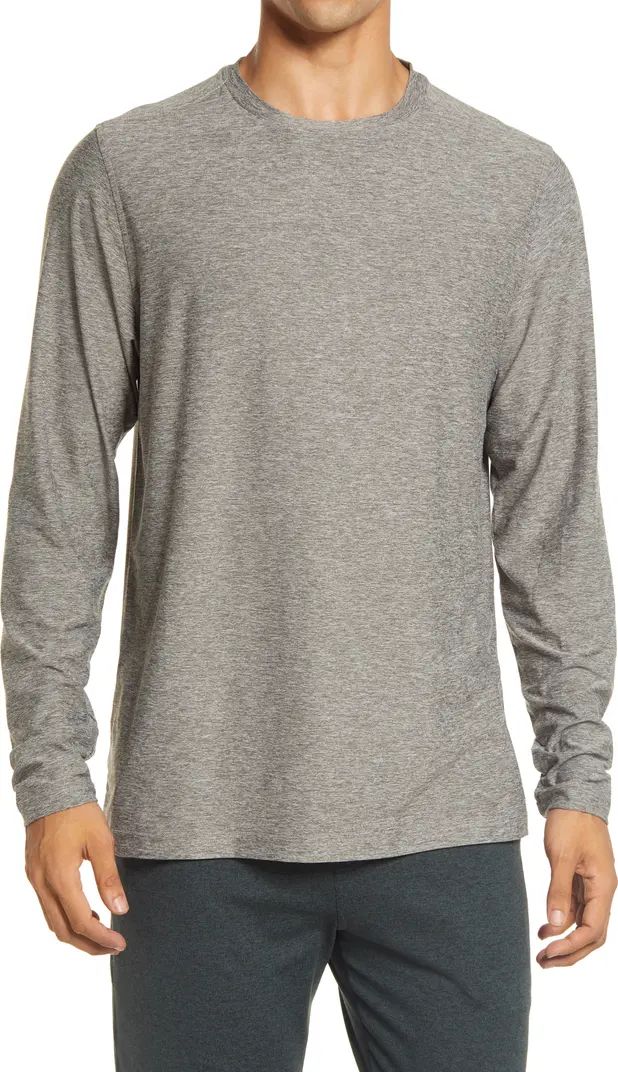 Strato Long Sleeve Tech Performance T-Shirt | Nordstrom