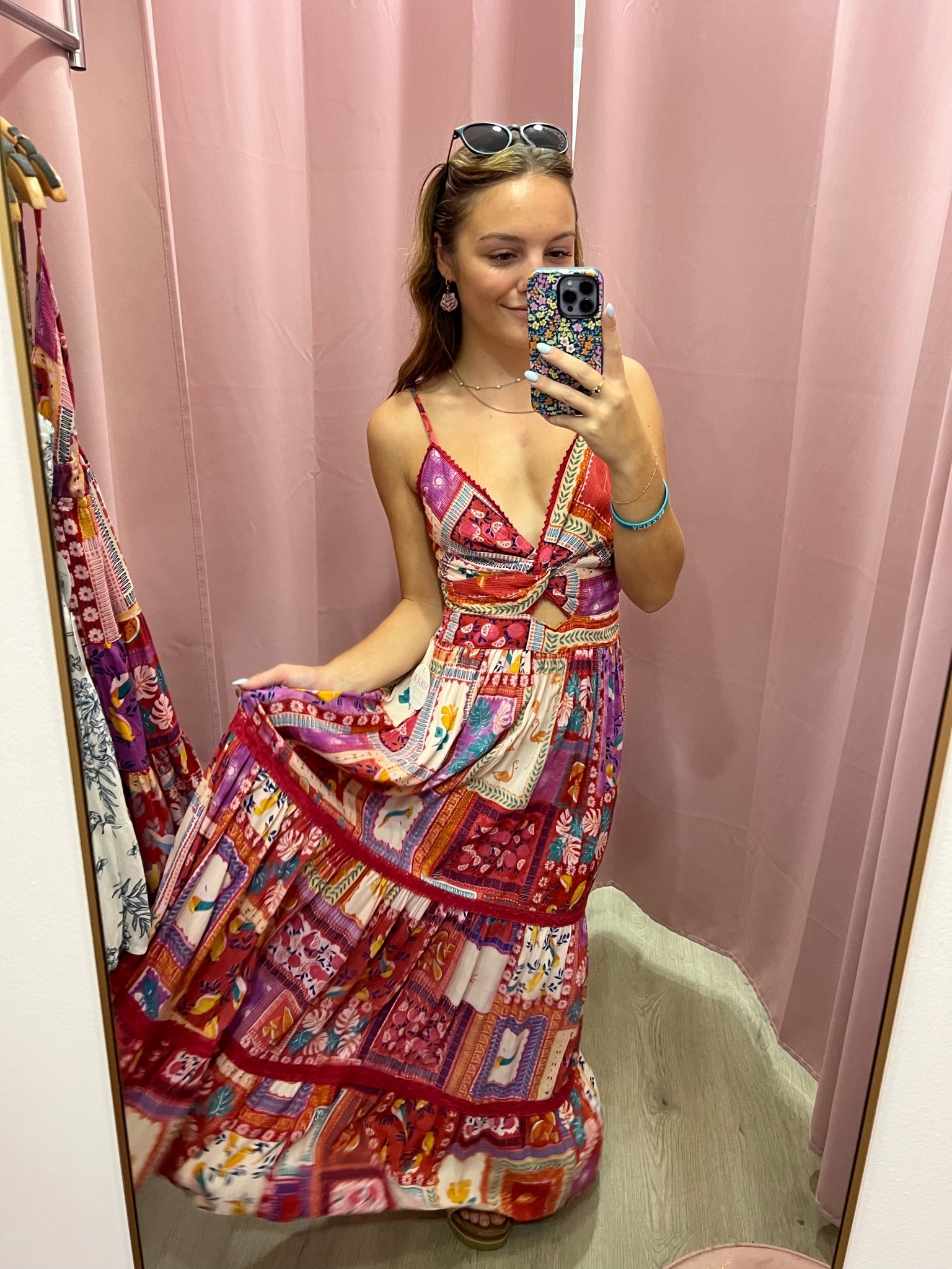 Italia summer twist maxi dress size small 

#LTKTravel #LTKStyleTip #LTKWedding