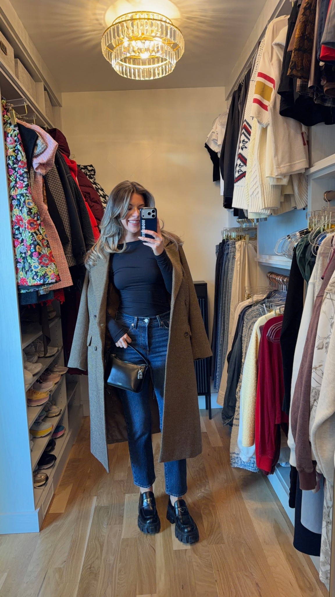 Levi's denim paired with black long sleeve top and trench coat

Revolve code: tulip

Wearing 24 in jeans small top

Causal everyday
Denim jeans
Winter look
Shopping
Lunch date
Workwear

#LTKSeasonal #LTKWorkwear #LTKootd