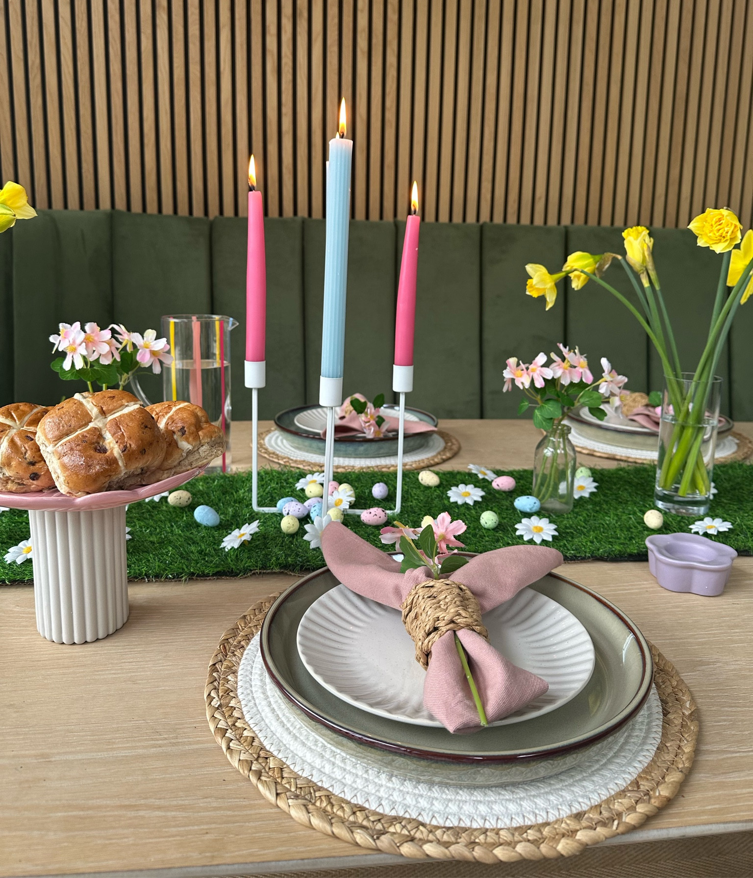 Spring Table Styling 🌺🌼🌷

#LTKSeasonal #LTKhome #LTKsalealert