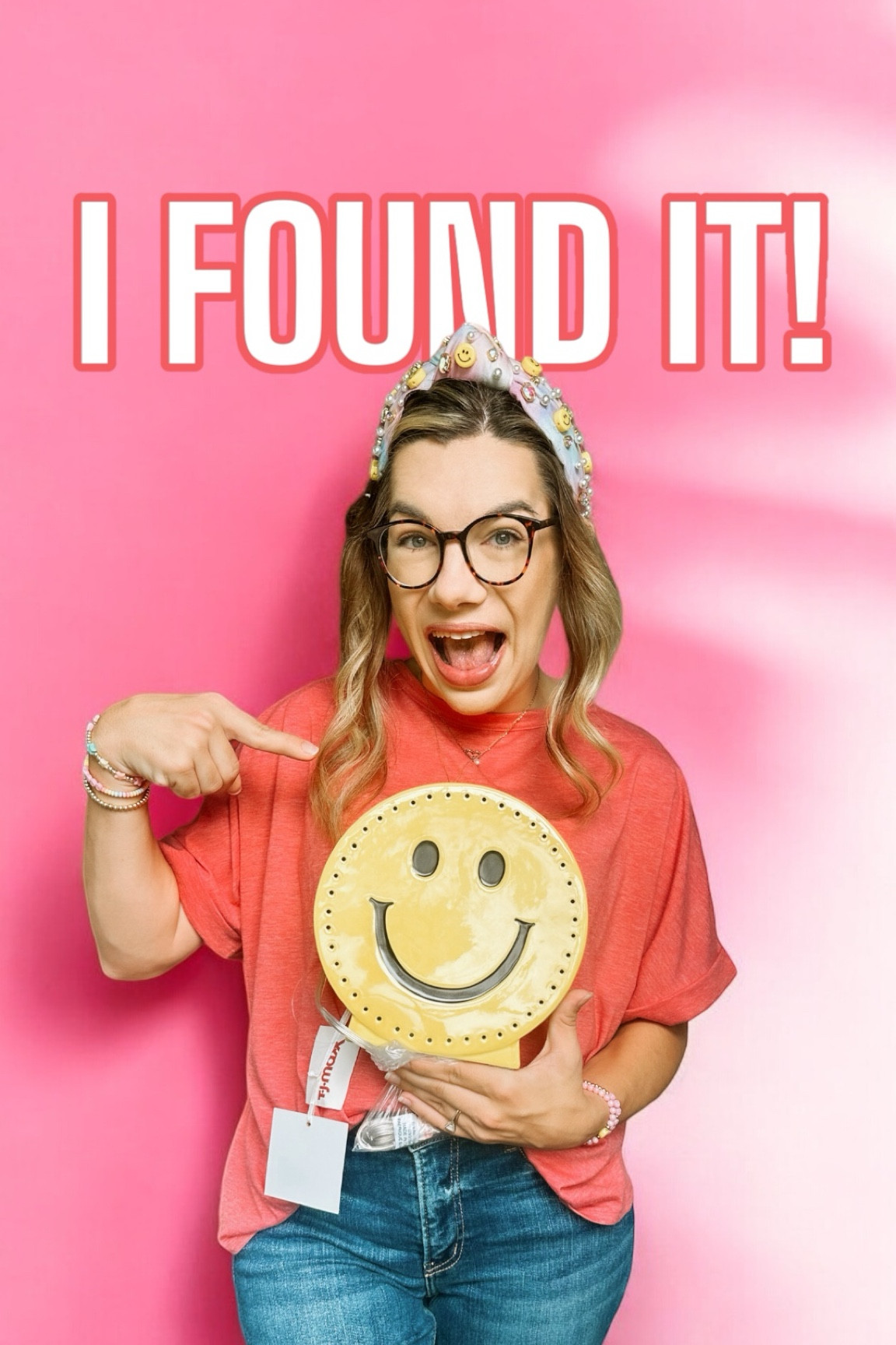 Smiley Face Light for my classroom! ✨💛