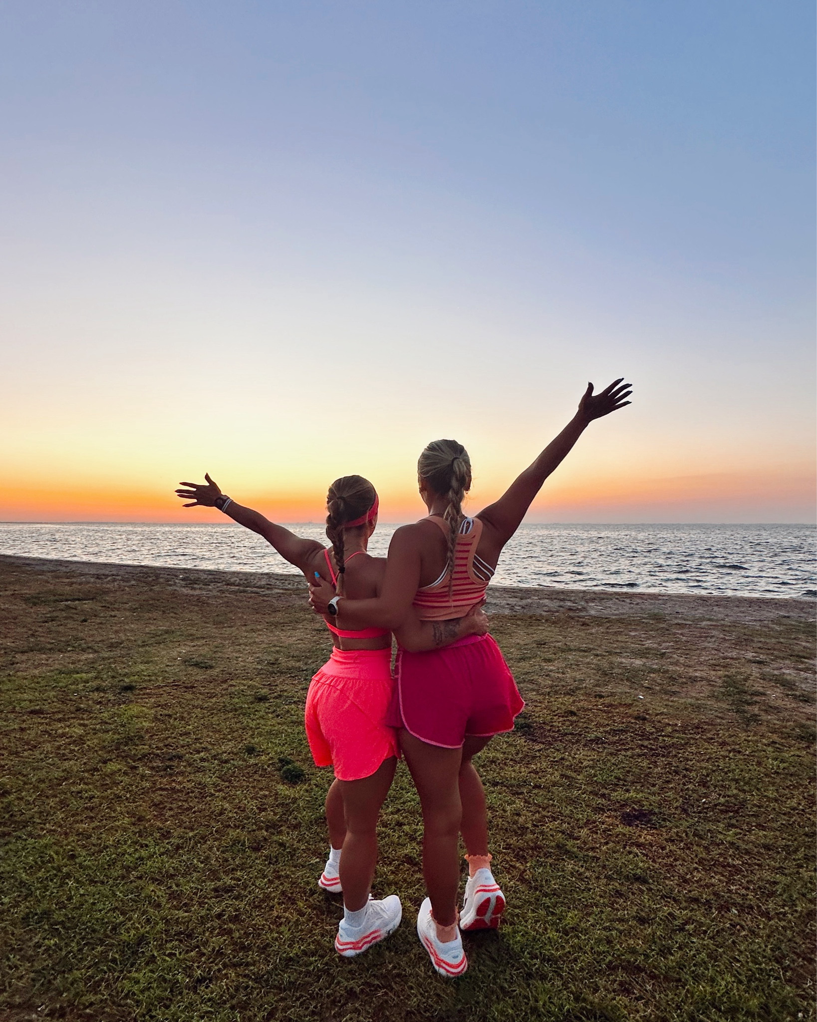 Our fits!!!💗💗💗

#LTKSeasonal #LTKActive #LTKFindsUnder100