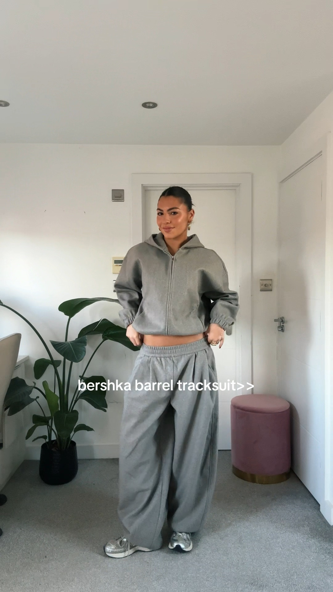 the comfiest set ever☁️🩶

tracksuit set, bershka, bershka haul, comfy outfit, basic outfit, simple outfit, autumn outfit, loungewear 

#LTKautumn #LTKwinter #LTKuk