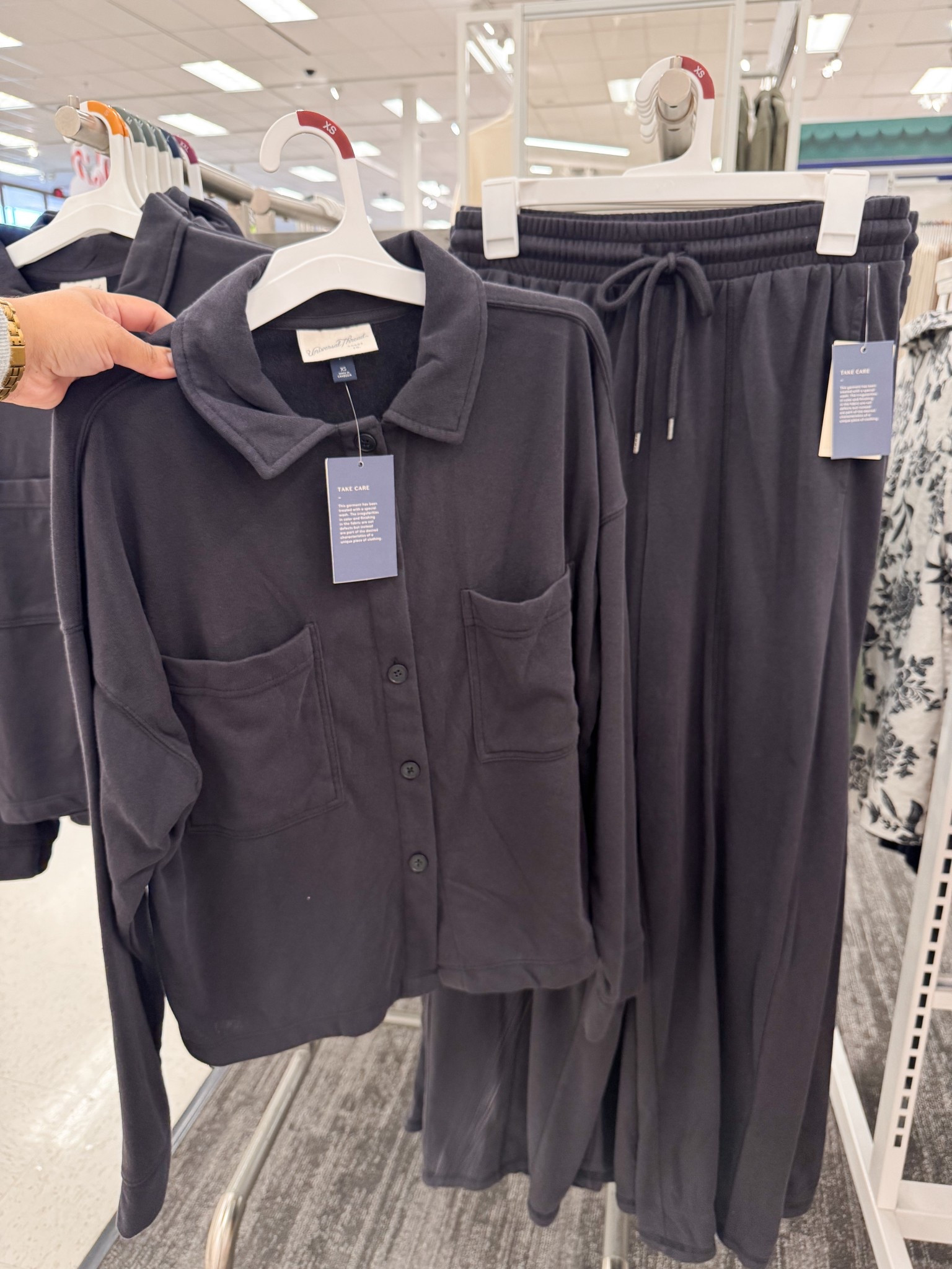 40% off comfy styles 

target style, target fashion, comfy style 

#LTKFindsUnder50 #LTKSaleAlert