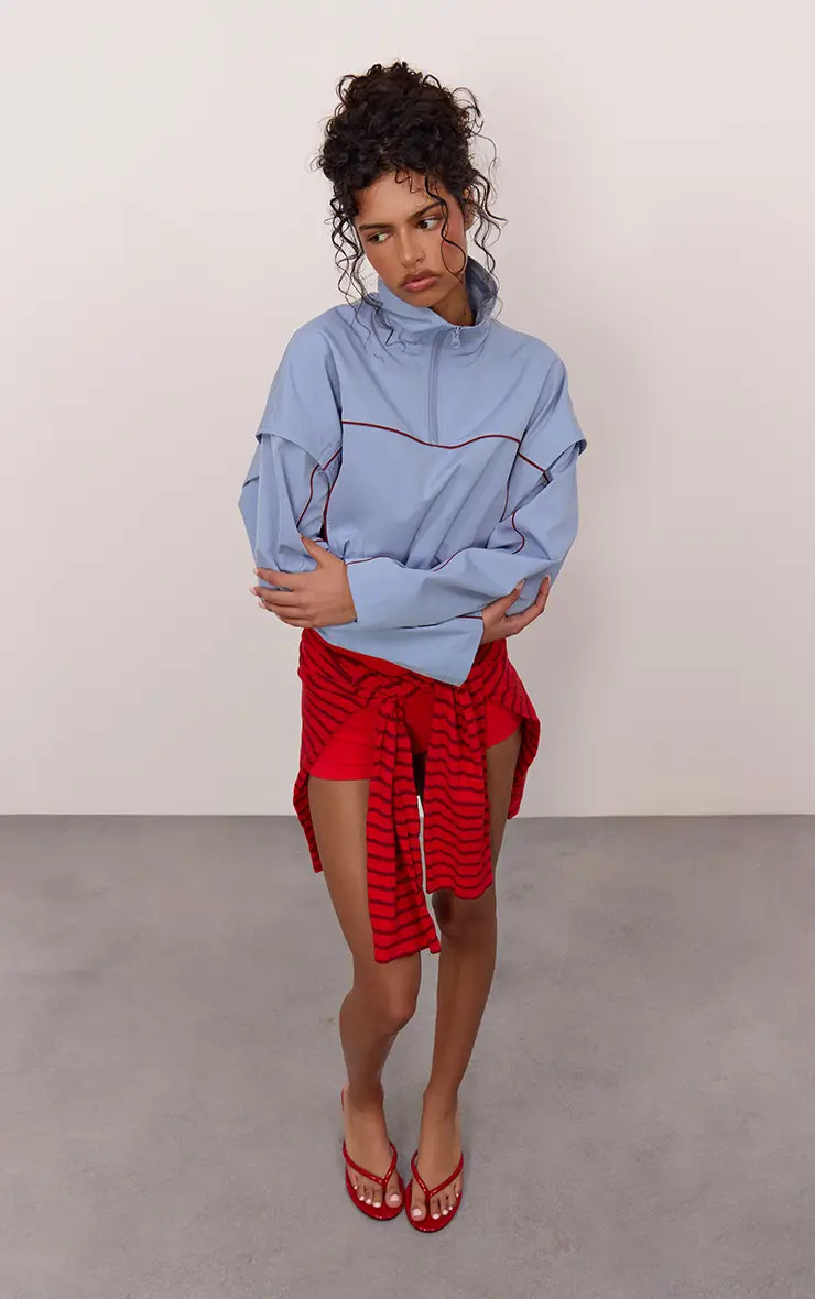 Blue Contrast Piping Zip Up Windbreaker | PrettyLittleThing UK