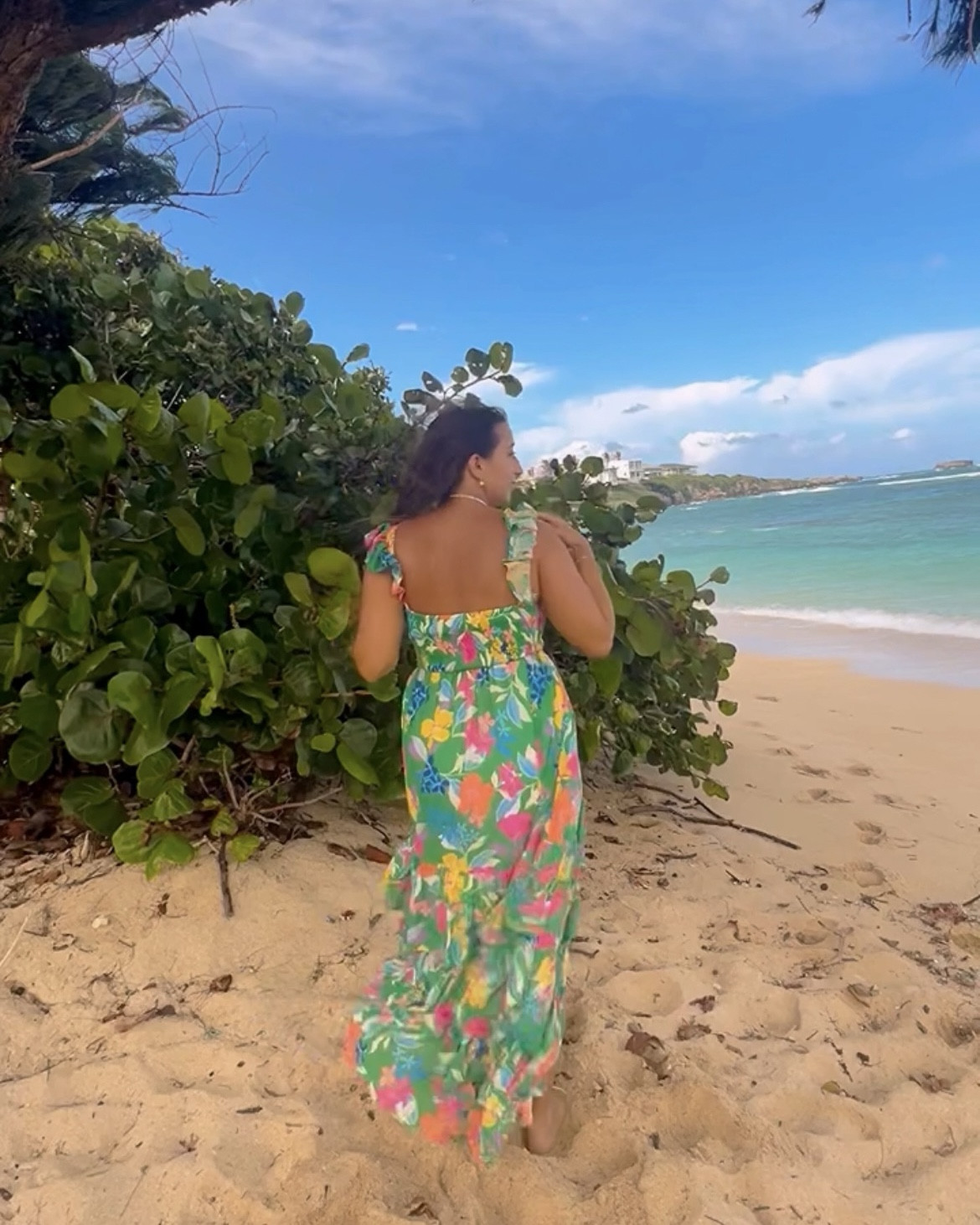 Beautiful tropical dress!!!

#LTKTravel #LTKStyleTip #LTKBeauty