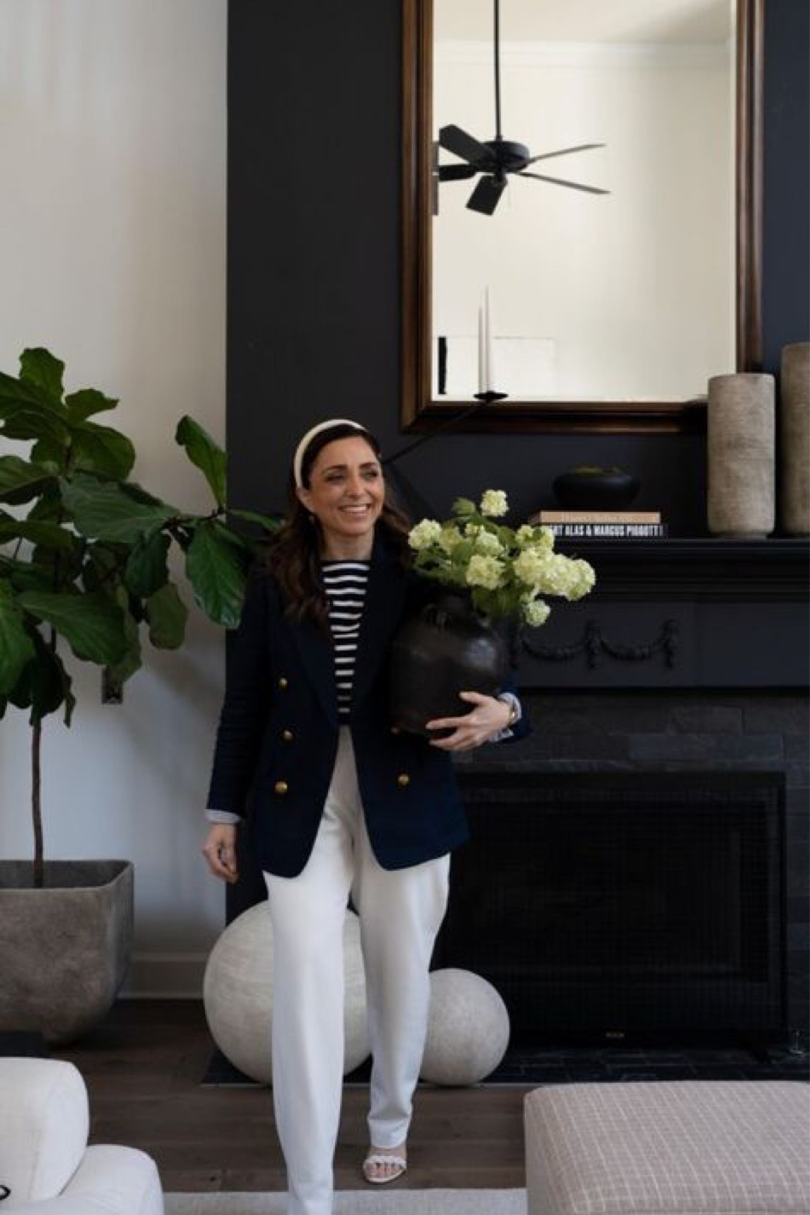 Now’s the perfect time to add spring blooms to every corner of your home! We love this rustic vase + hydrangea combination (both from Amazon!) XxV

#LTKHome #LTKSeasonal #LTKStyleTip