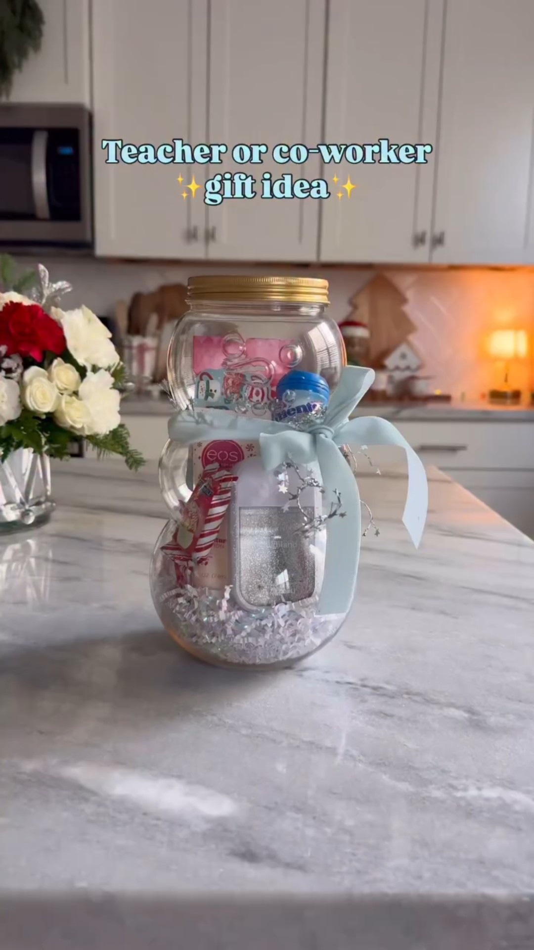 Comment “SNOW” and I'll send you a 🔗⛄✨

Here is a gift idea for a teacher or co-worker. They also have a tree shape available. 😊

#giftidea #teachergiftidea #christmas