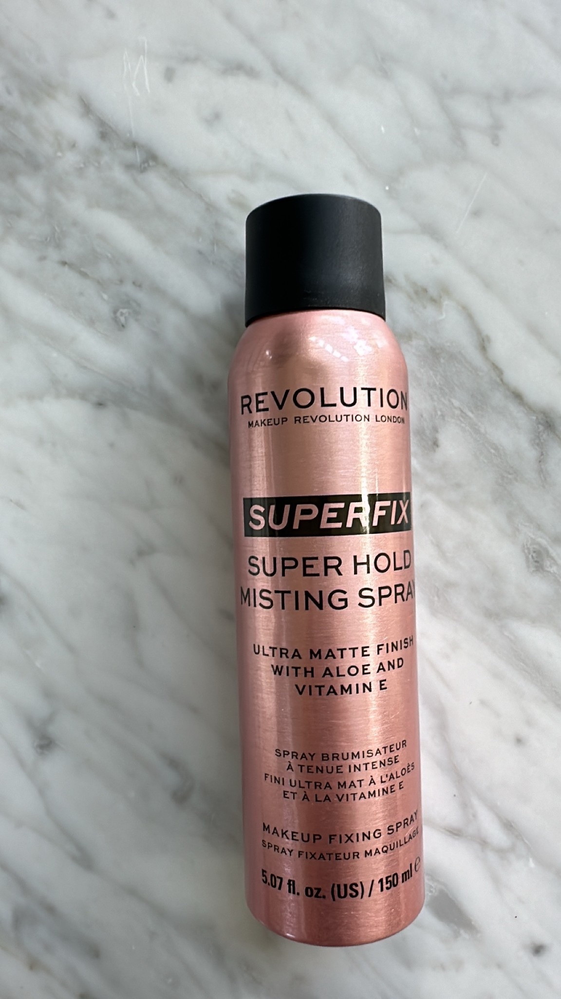 
Revolution, Superfix Misting Makeup Setting Spray, Ultra-Matte & Shine-Free Finish, Long-Lasting & Lightweight Mist, Infused with Vitamin E
Love it works great! Got recommended by my daughter Katherine 🥰