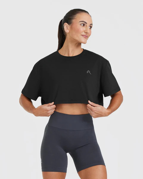 Classic Crop Lightweight T-Shirt 
 Black | Oner Active (UK / US)