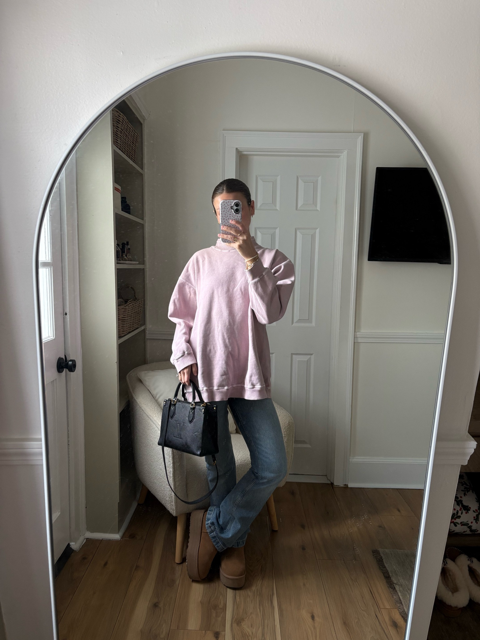 Love my reformation jeans and platform Uggs- always look so good with a bootcut- wearing size 26 in the jeans


Reformation, jeans, denim, mock neck, crew, Louis Vuitton, parked, vintage, 90s, bootcut, comfy, casual,

#LTKSaleAlert #LTKMostLoved #LTKSeasonal