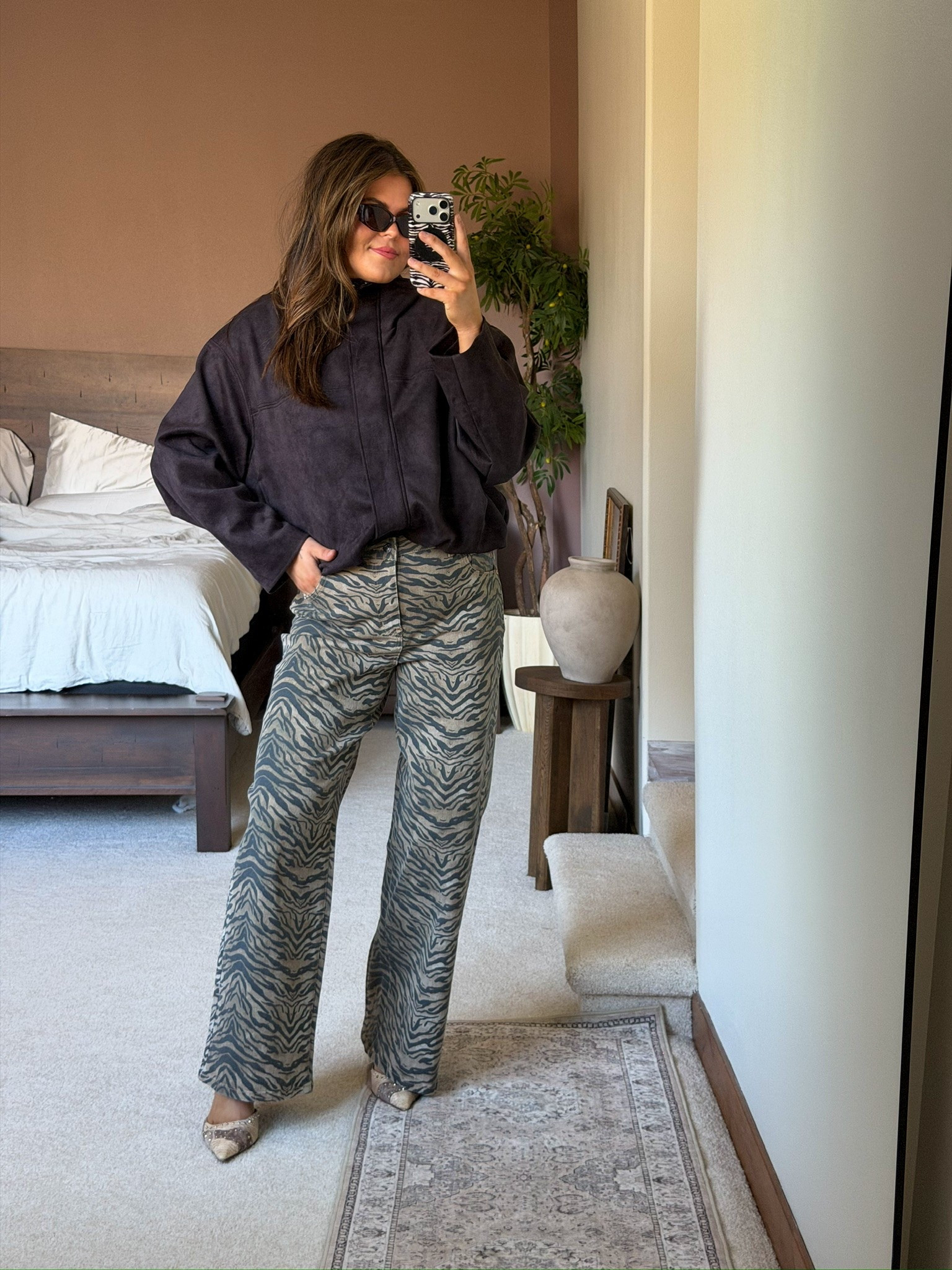 Cute and effortlessly chic fall outfit

#fall #midsize fall outfit, midsize, mom style, affordable outfit, size 12, size 14, thick tummy approved @Walmart